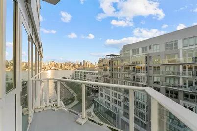 800 Avenue At Port Imperial #918, Weehawken, NJ 07086 - Photo 4