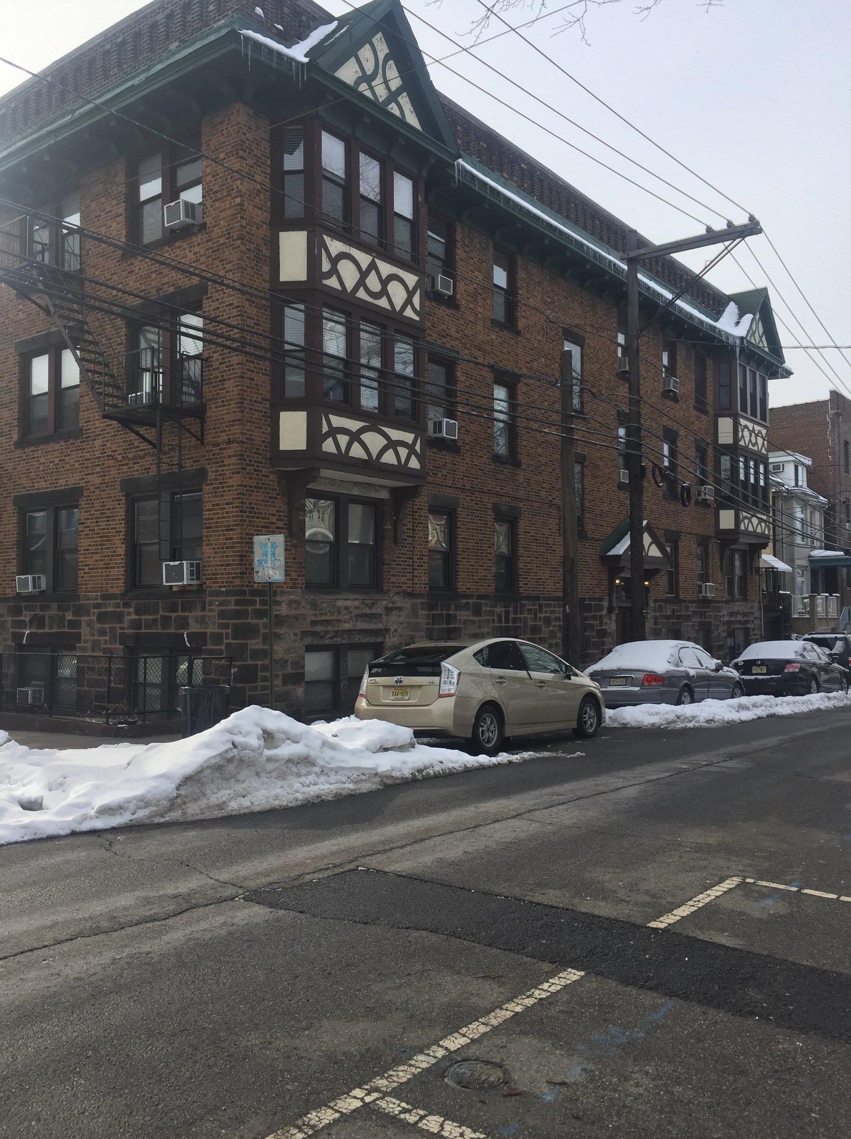 33 62nd St, West New York NJ  07093-4018 exterior