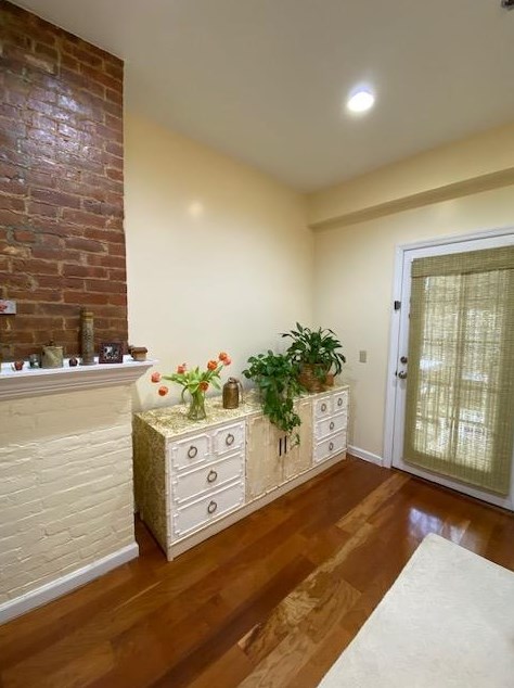 447 Pavonia Ave, Jersey City, NJ 07306-1309