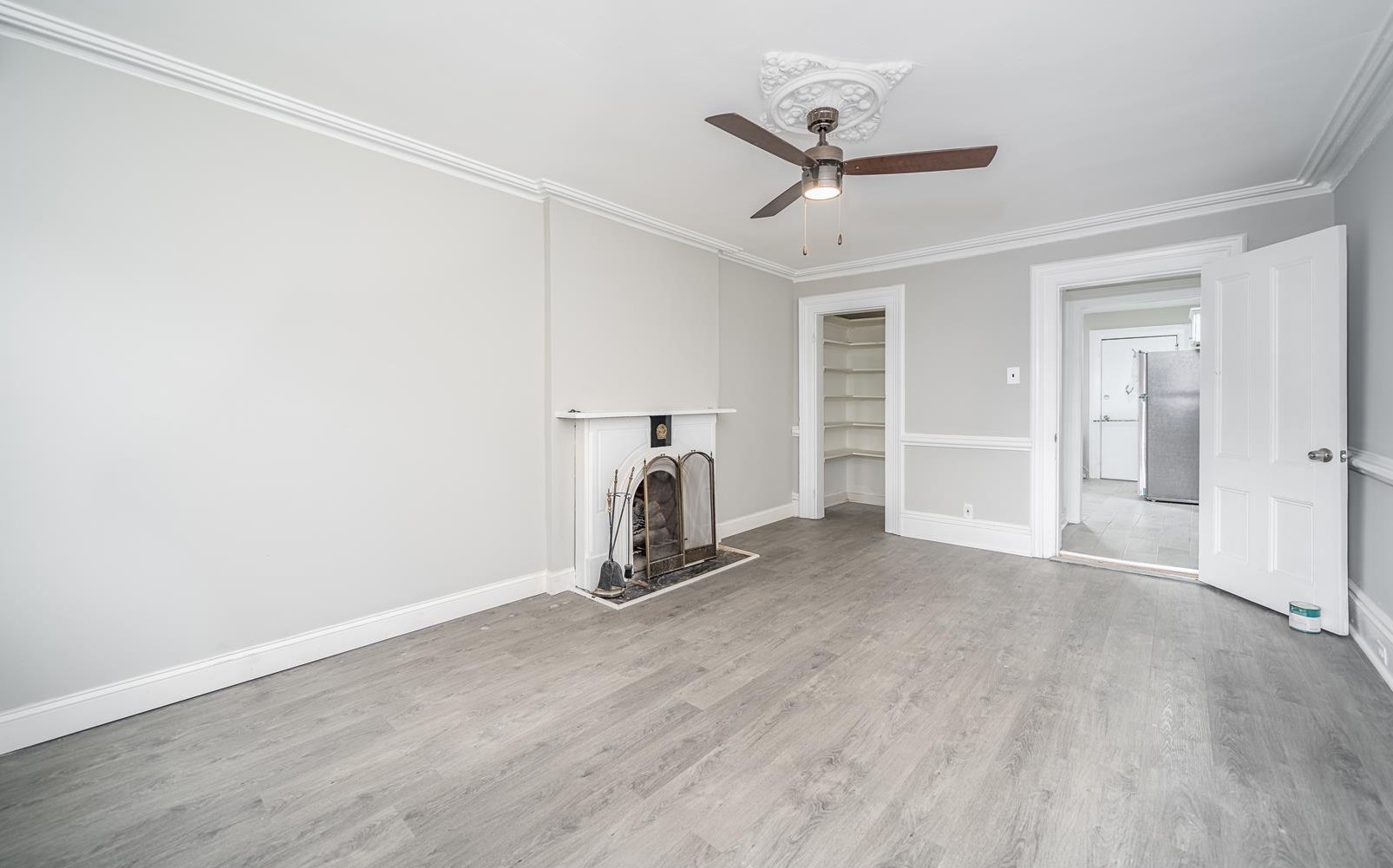 289 Forrest St #1, Jersey City, NJ 07304