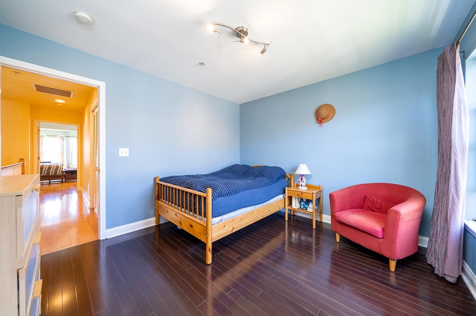 55 Mallard Pl, Secaucus NJ  07094-2942 exterior