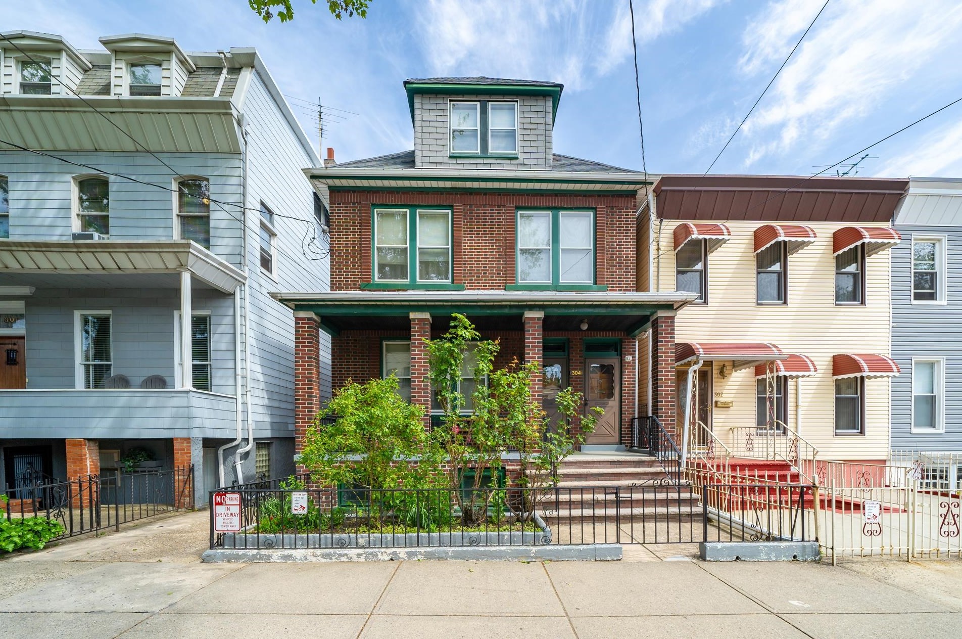 304 Webster Ave, Jersey City, NJ 07307-1110