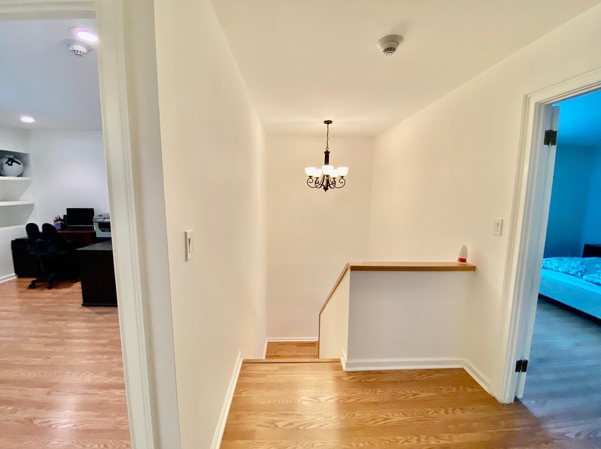 422 Egret Ln, Secaucus NJ  07094-2219 exterior