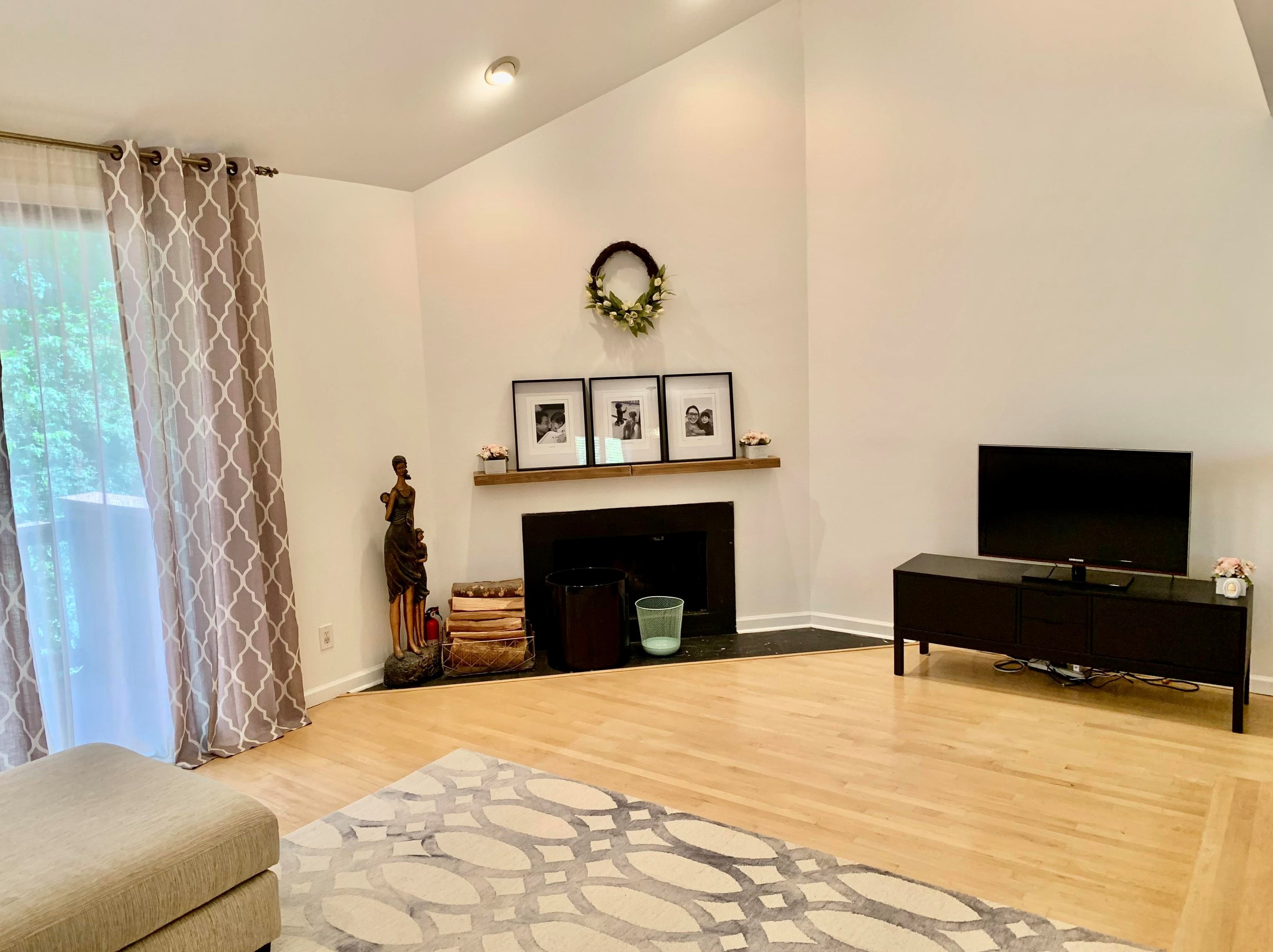 422 Egret Ln, Secaucus NJ  07094-2219 exterior