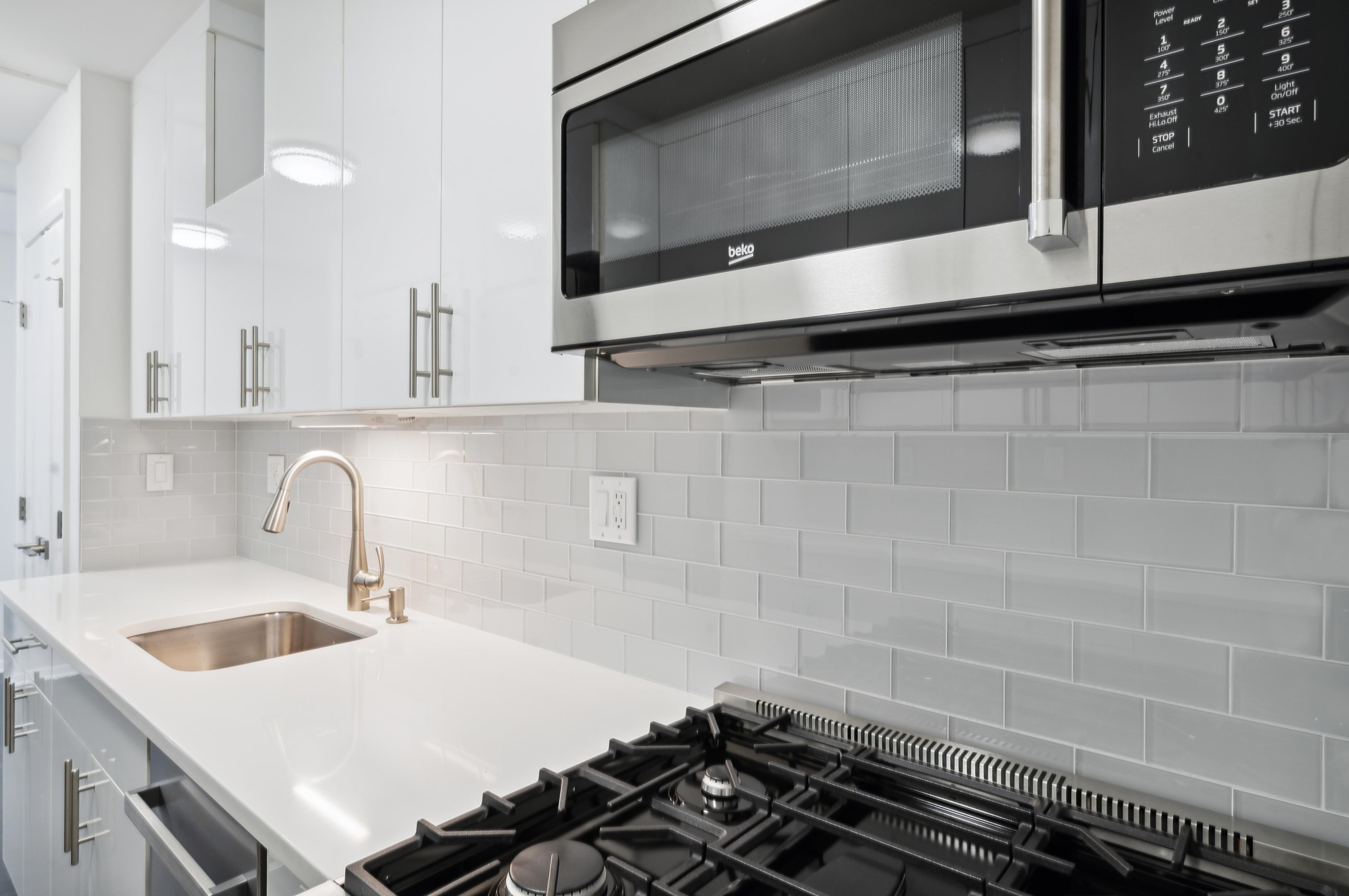 500 Central Ave #1113, Union City, NJ 07087
