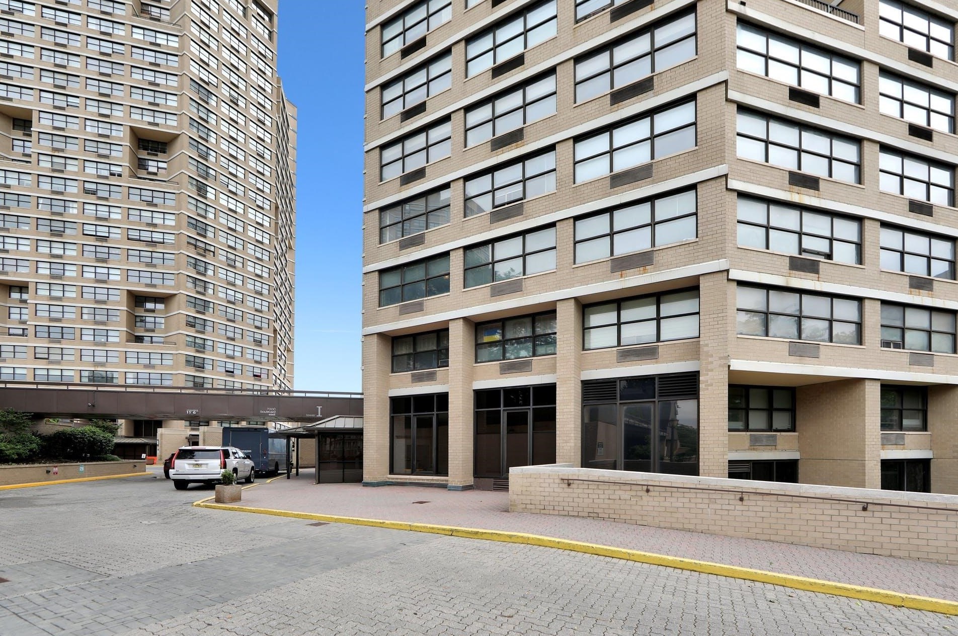 7000 Boulevard E #ph D, West New York, NJ 07093