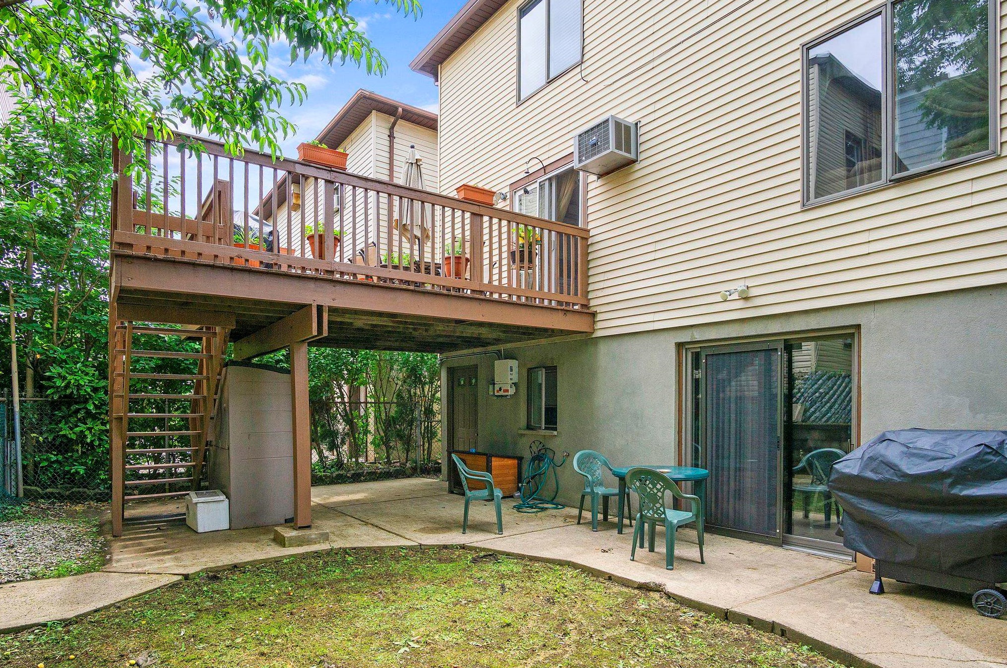 520 Avenue A, Bayonne, NJ 07002