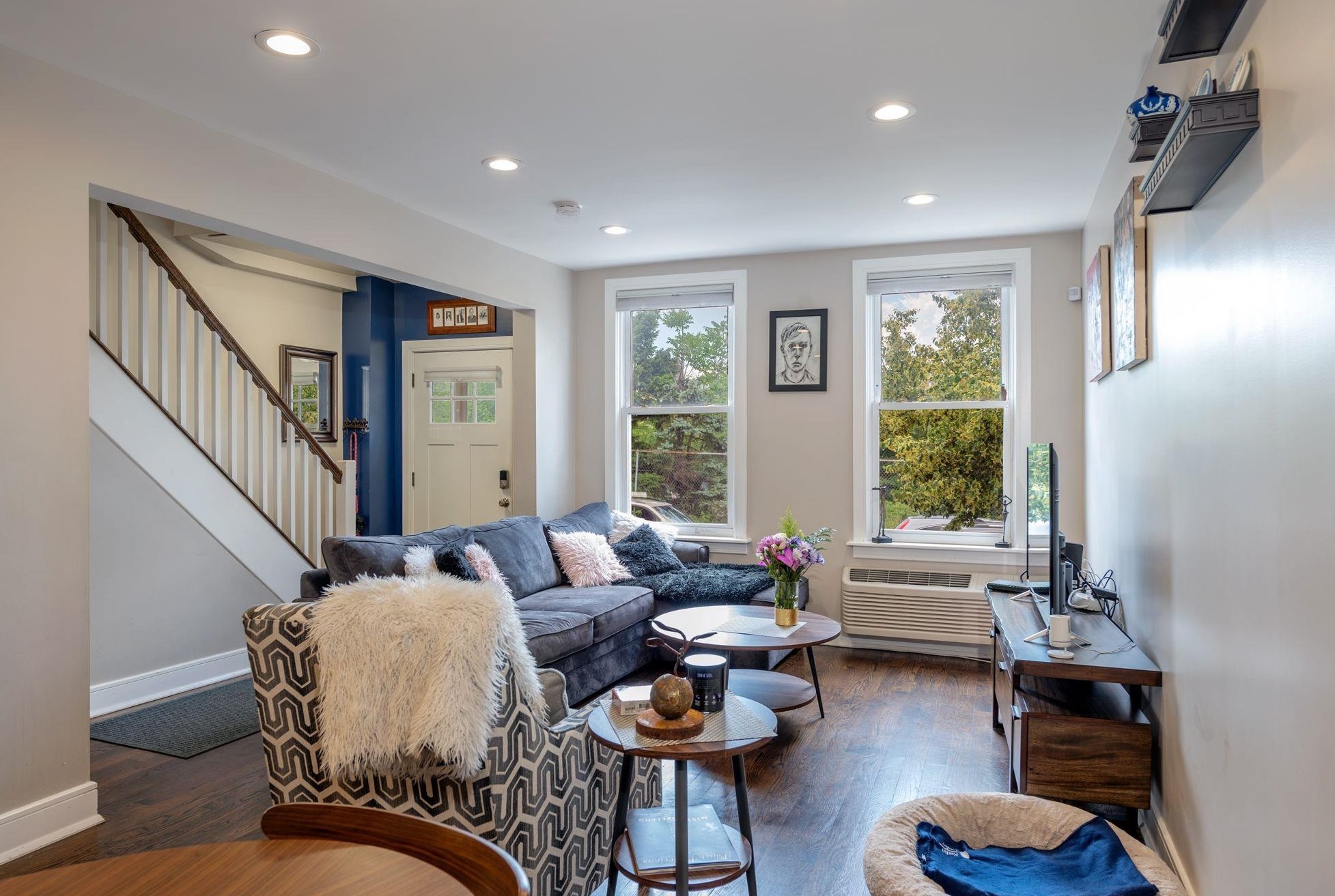 734 31st St, Union City, NJ 07087