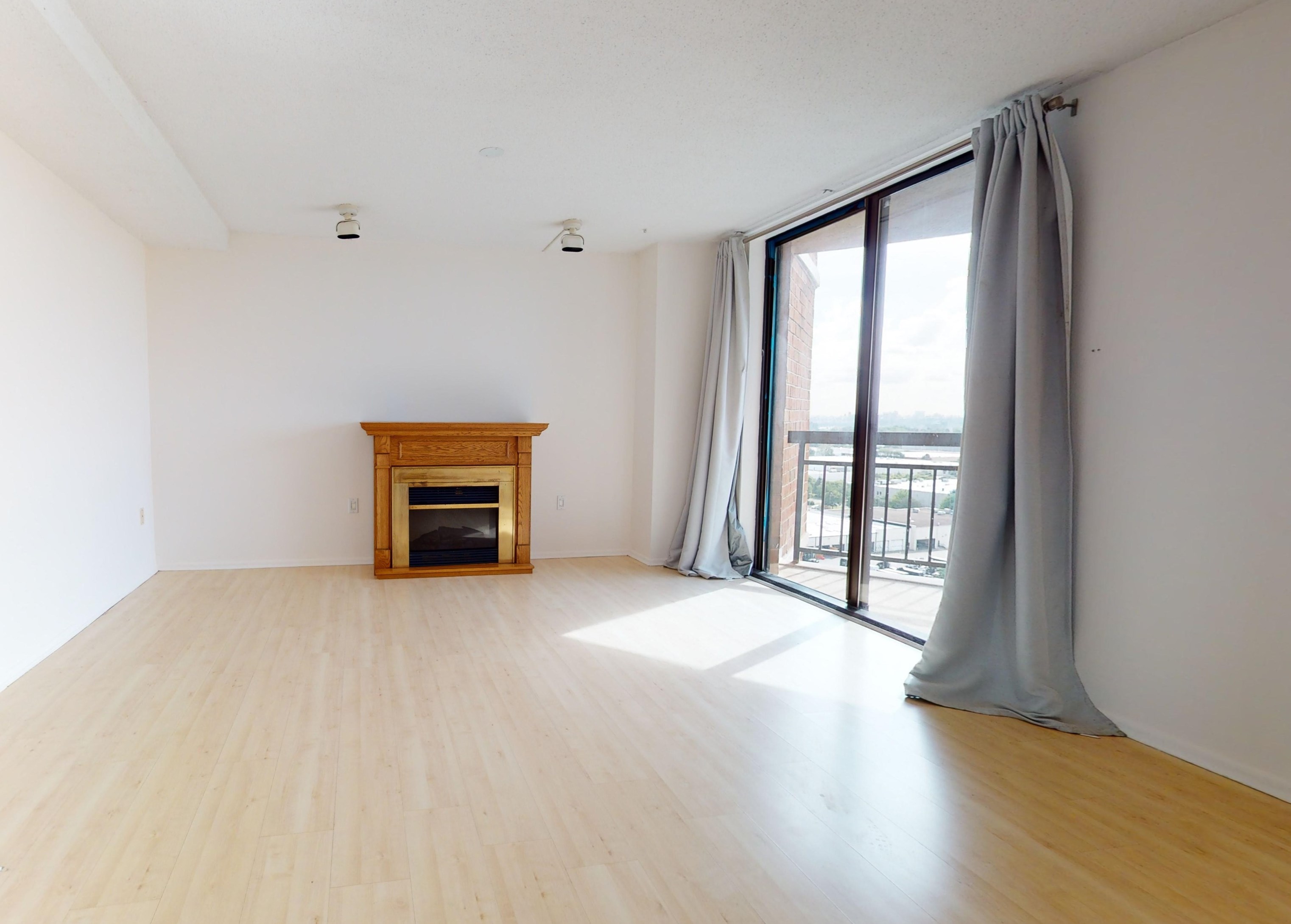 1703 Harmon Cove Tower, Secaucus NJ  07094-1719 exterior