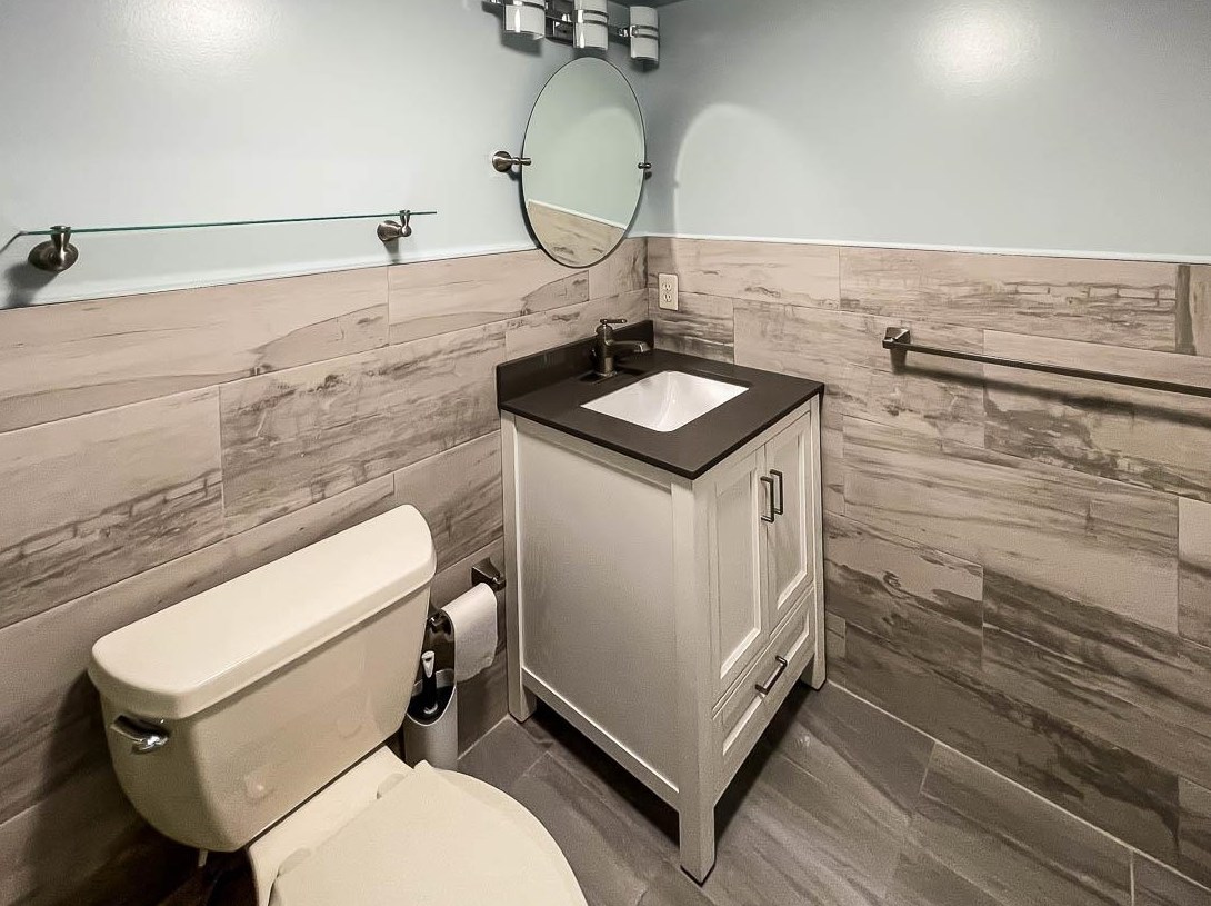 21 Cliff St, Jersey City NJ 07306-3411 exterior