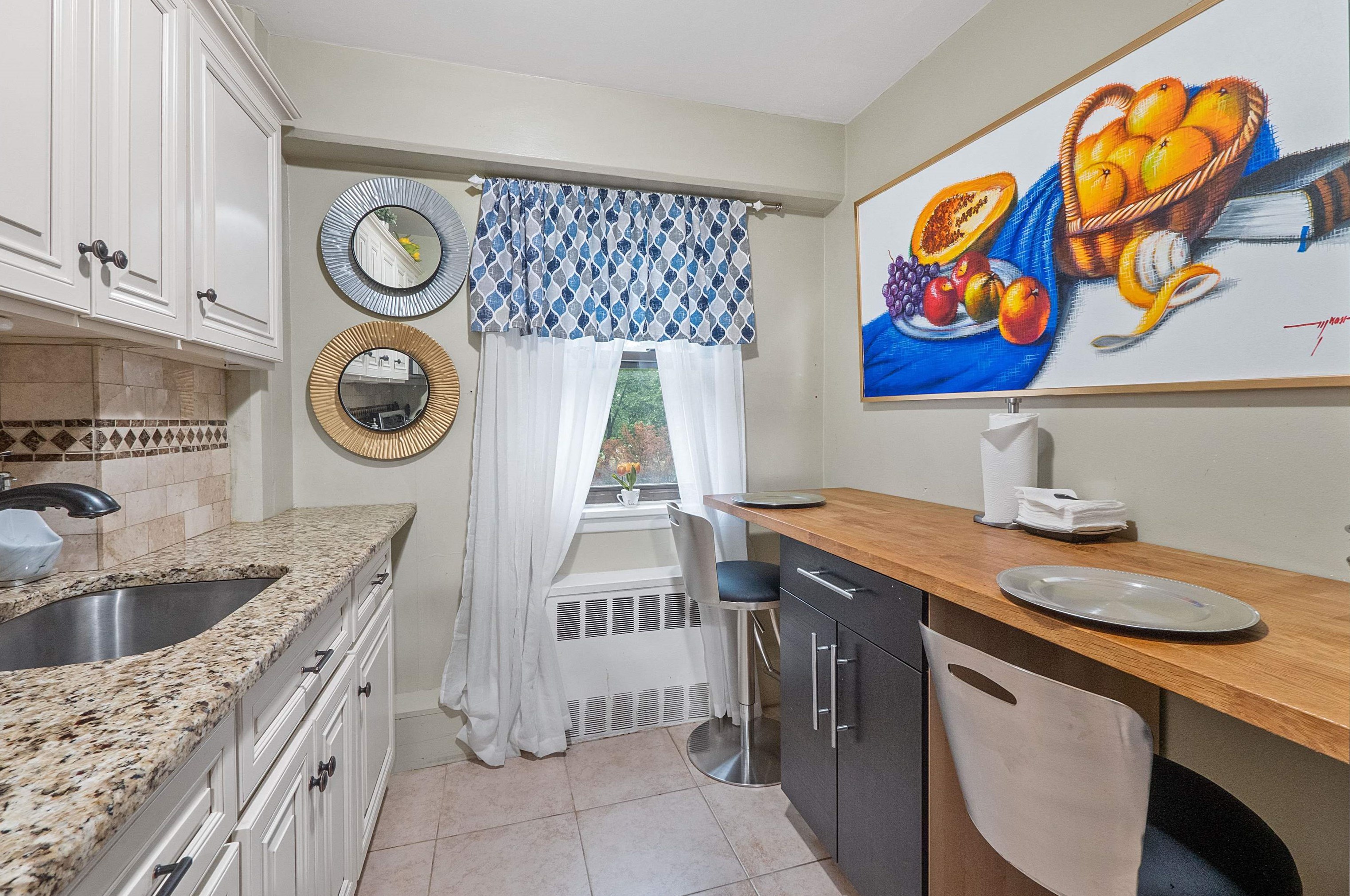 8800 Boulevard E #3c, Union City, NJ 07086