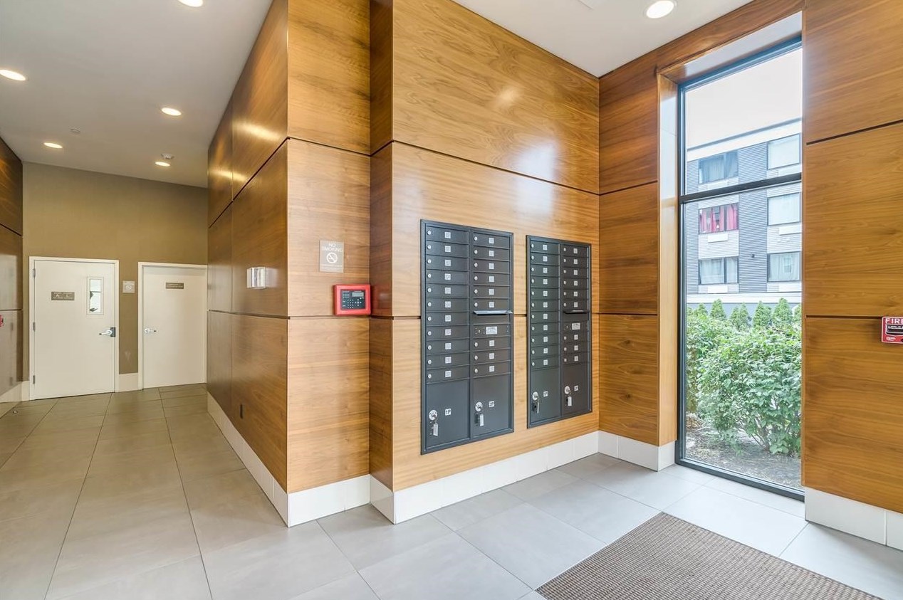 5808 Washington St #304, West New York, NJ 07093