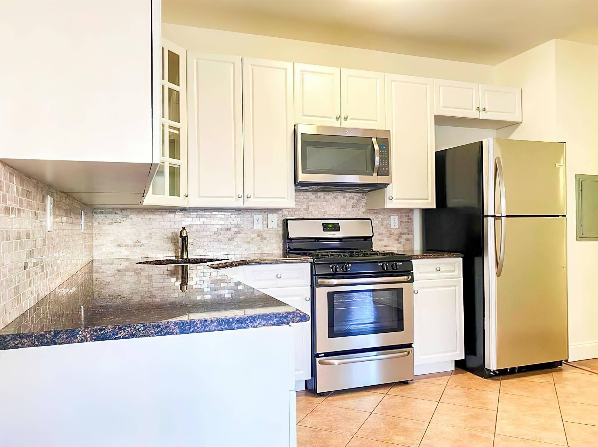 4401 Park Ave #2c, Union City, NJ 07087
