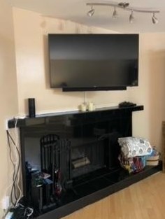 537 Teal Plz, Secaucus NJ  07094-2217 exterior