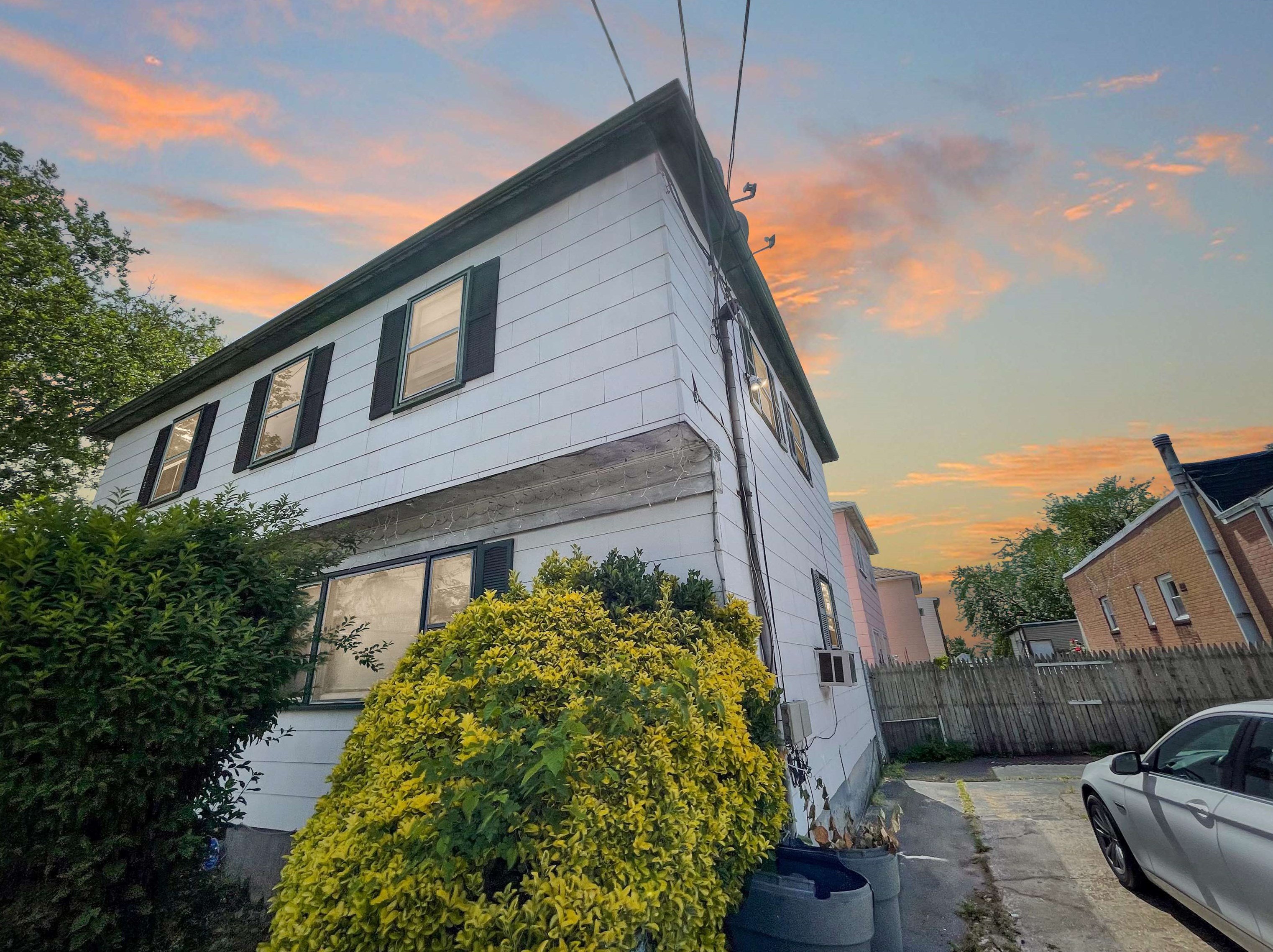 312 Garfield Ave, Jersey City, NJ 07305
