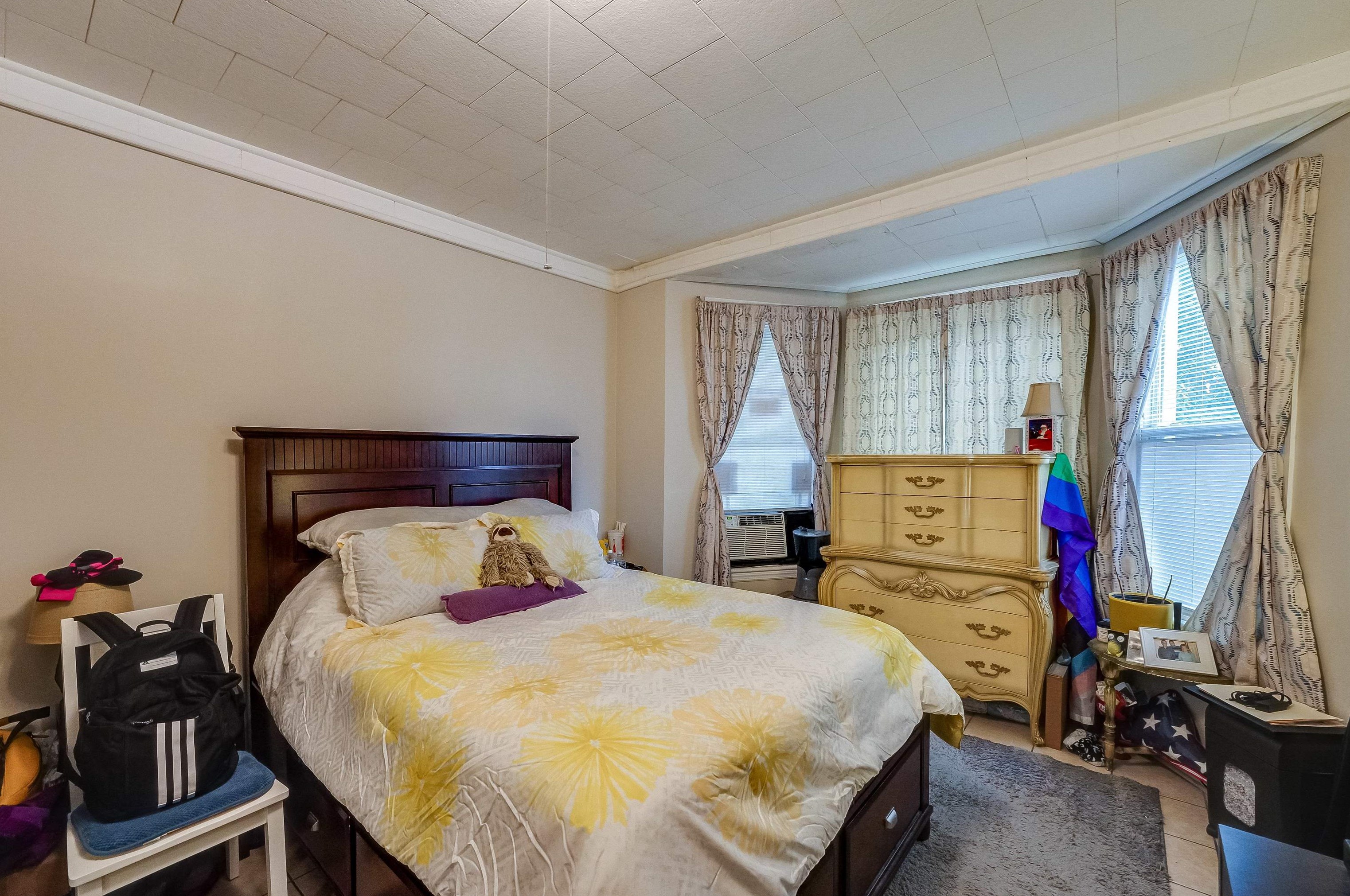 175 Duncan Ave, Jersey City NJ 07306-7002 exterior