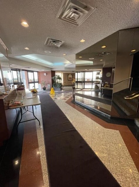 625 Harmon Cove Tower, Secaucus NJ  07094-1733 exterior