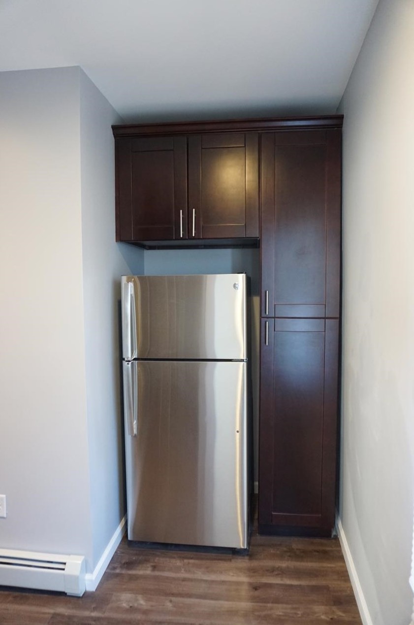 229 71st St #2r, West New York, NJ 07093