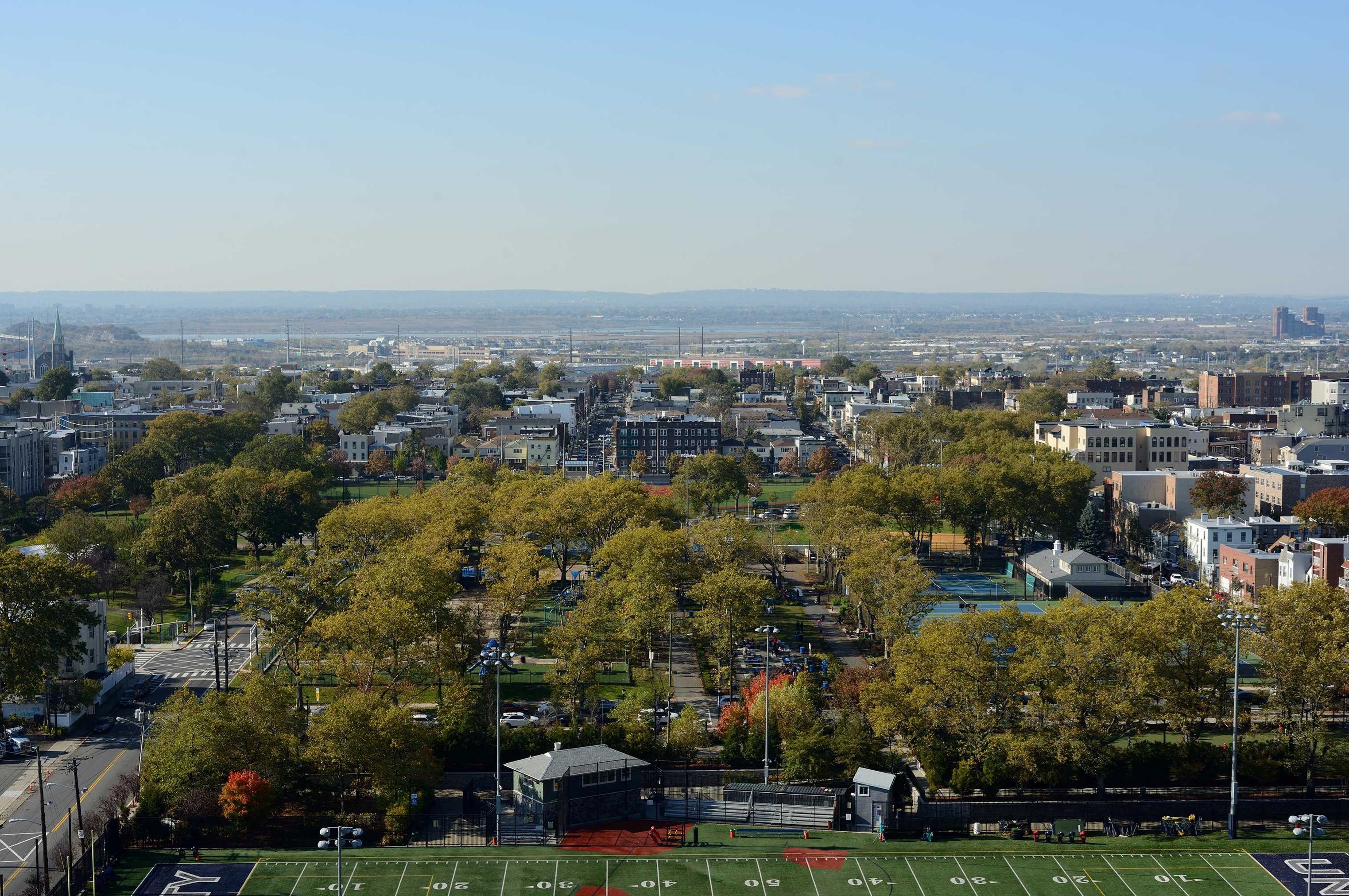 100 Manhattan Ave #1018, Union City, NJ 07087