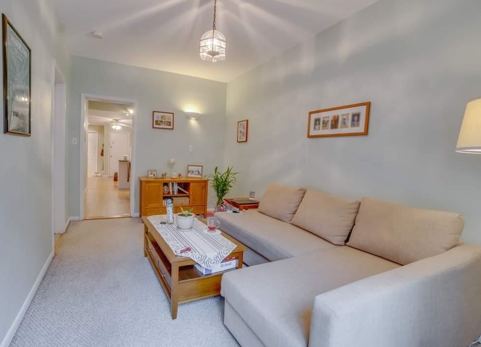 174-176 W 24th St, Bayonne, NJ 07002