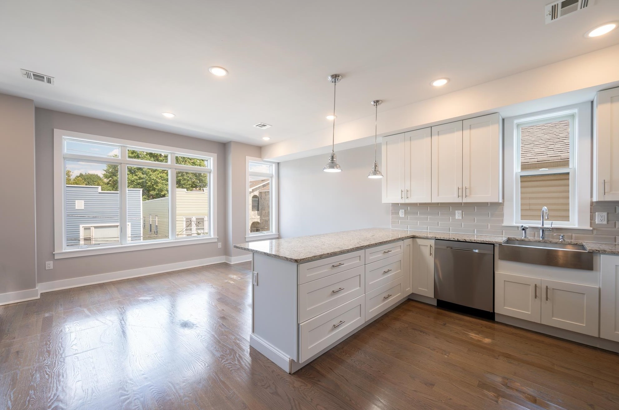 313 Winfield Ave #2, Jersey City, NJ 07305