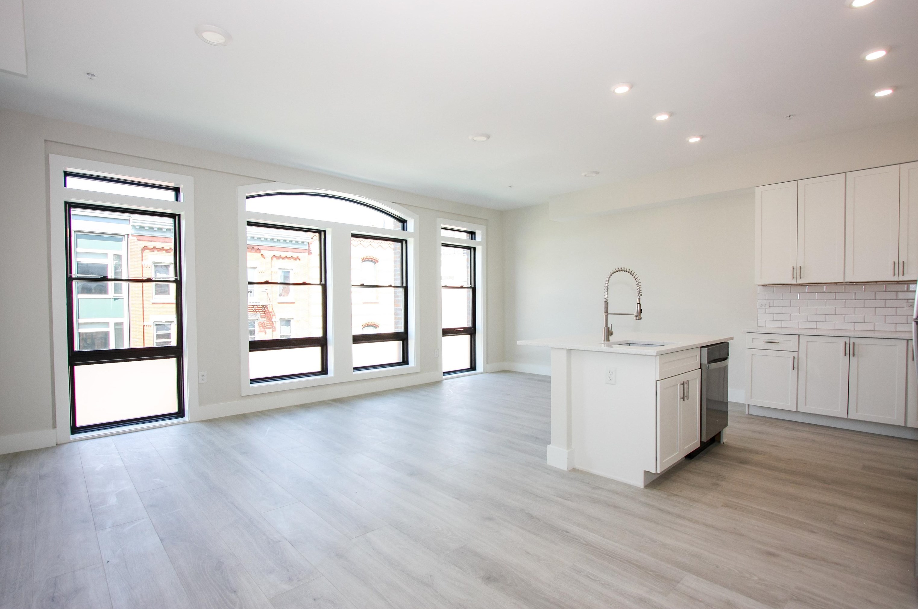 141 Newark Ave #4-n, Jersey City, NJ 07302