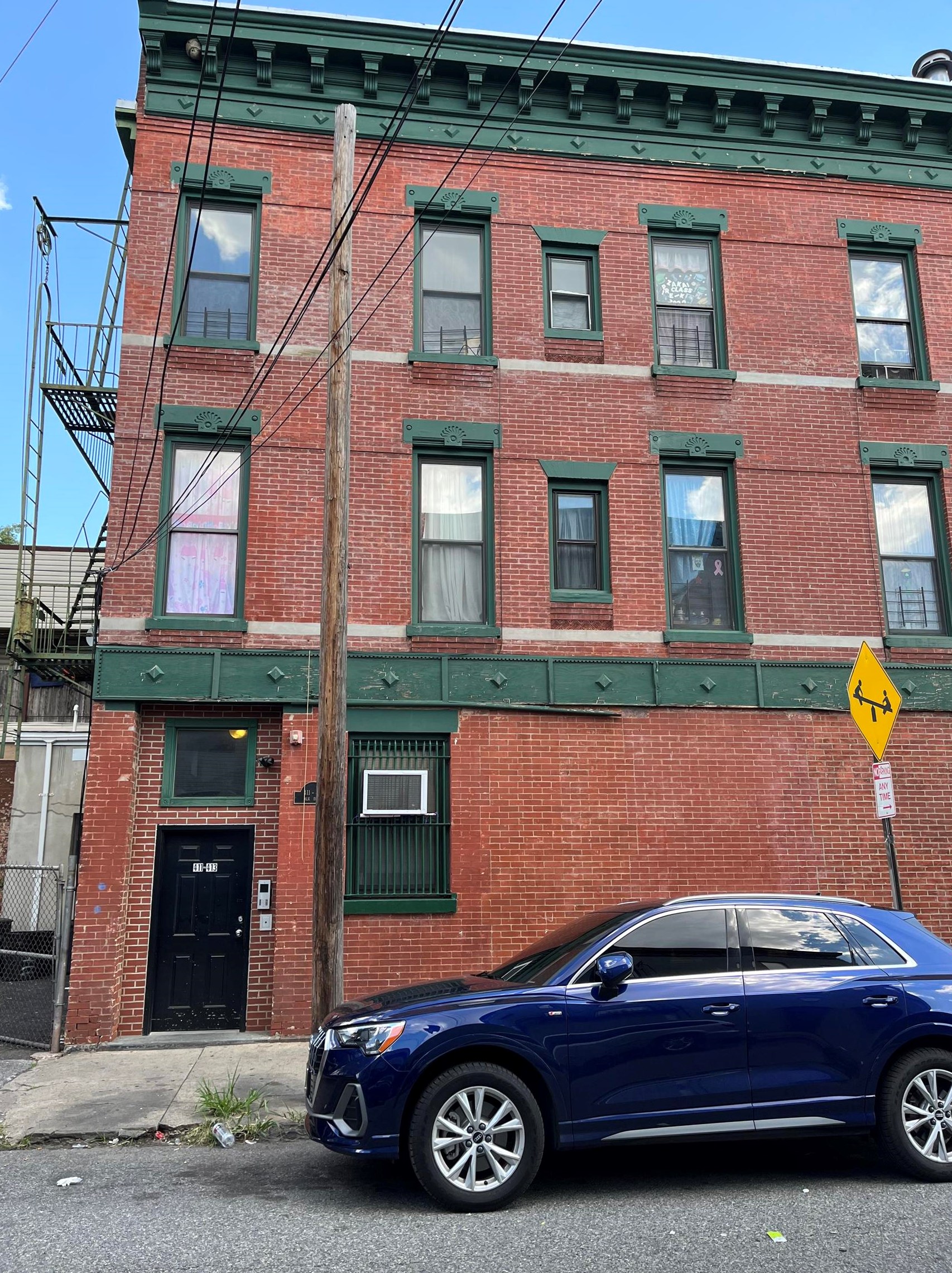411 Martin Luther King Jr Dr #4l, Jersey City, NJ 07305