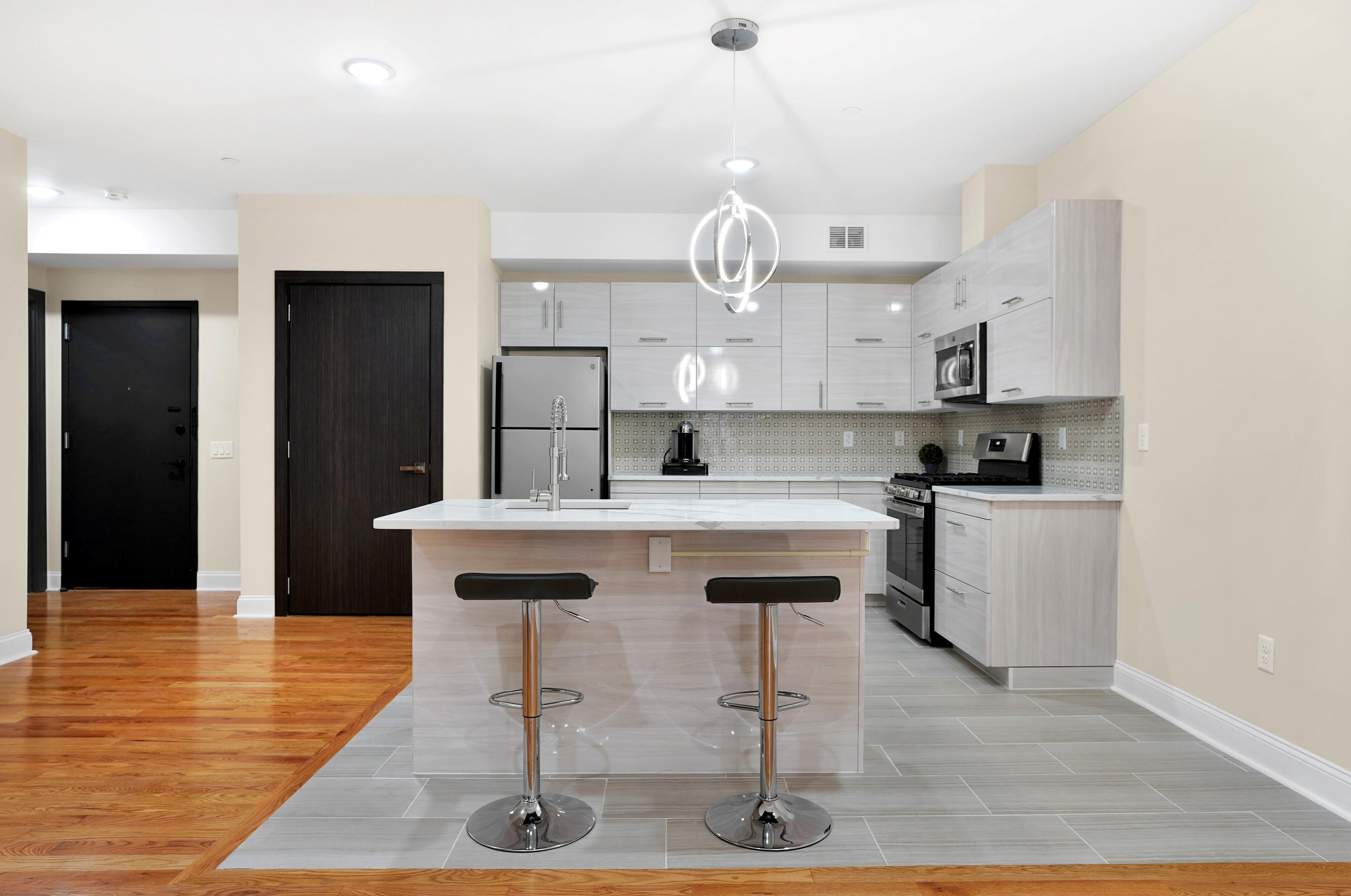 65 Storms Ave #2b, Jersey City, NJ 07306