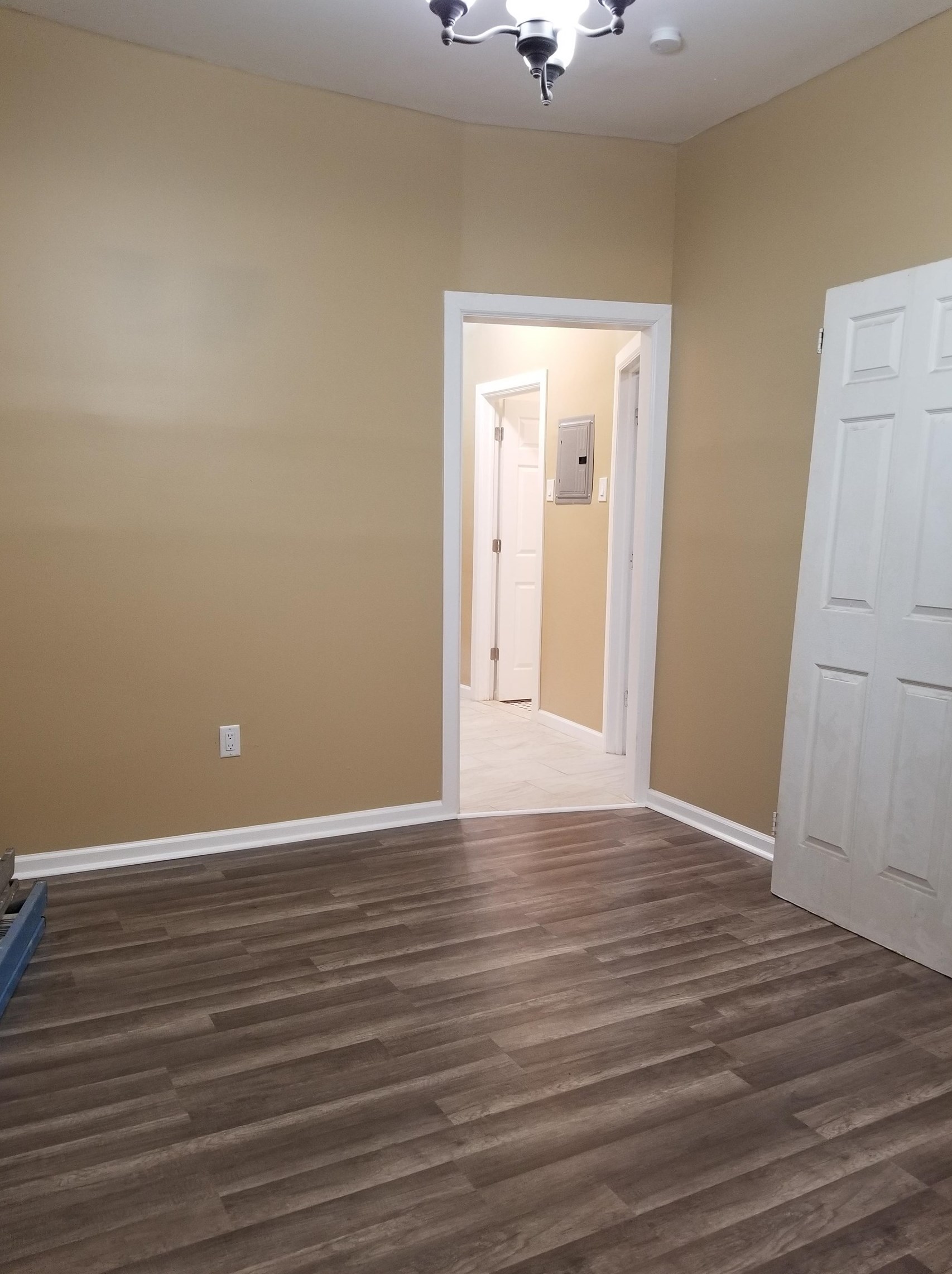 274 Princeton Ave, Jersey City, NJ 07305