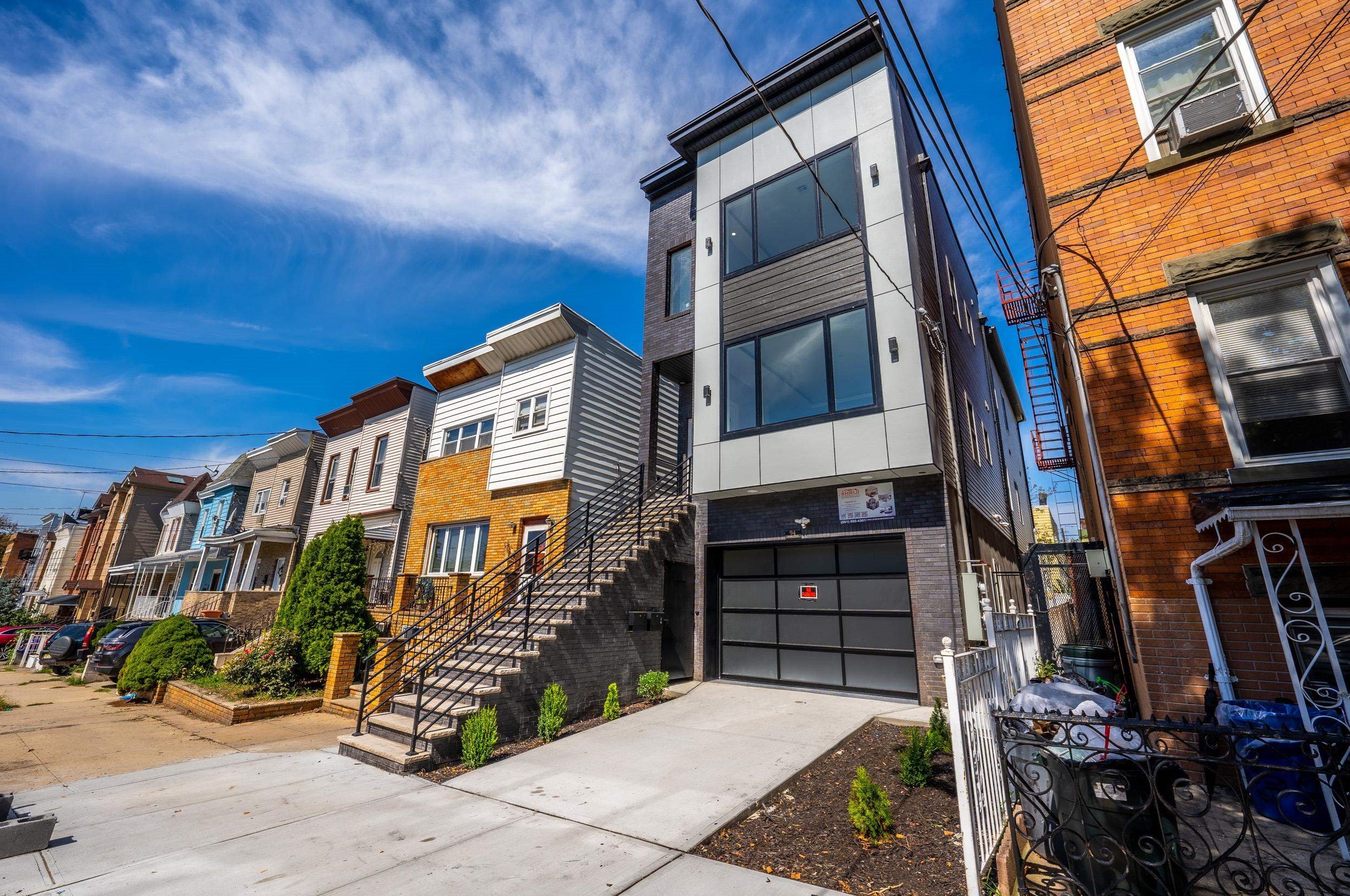 94 Irving St, Jersey City, NJ 07307-3329