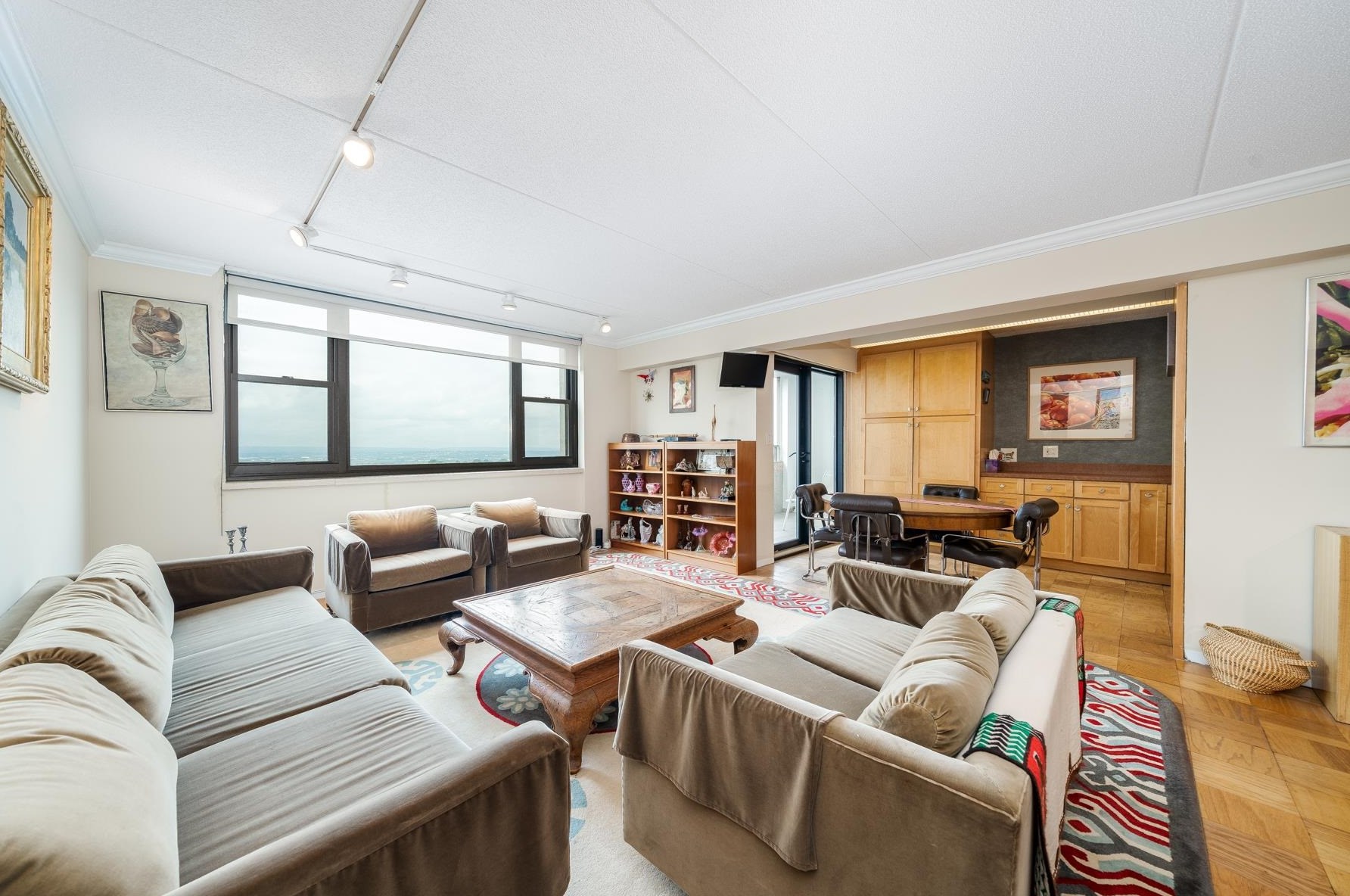 250 Gorge Rd #28i, Cliffside Park, NJ 07010