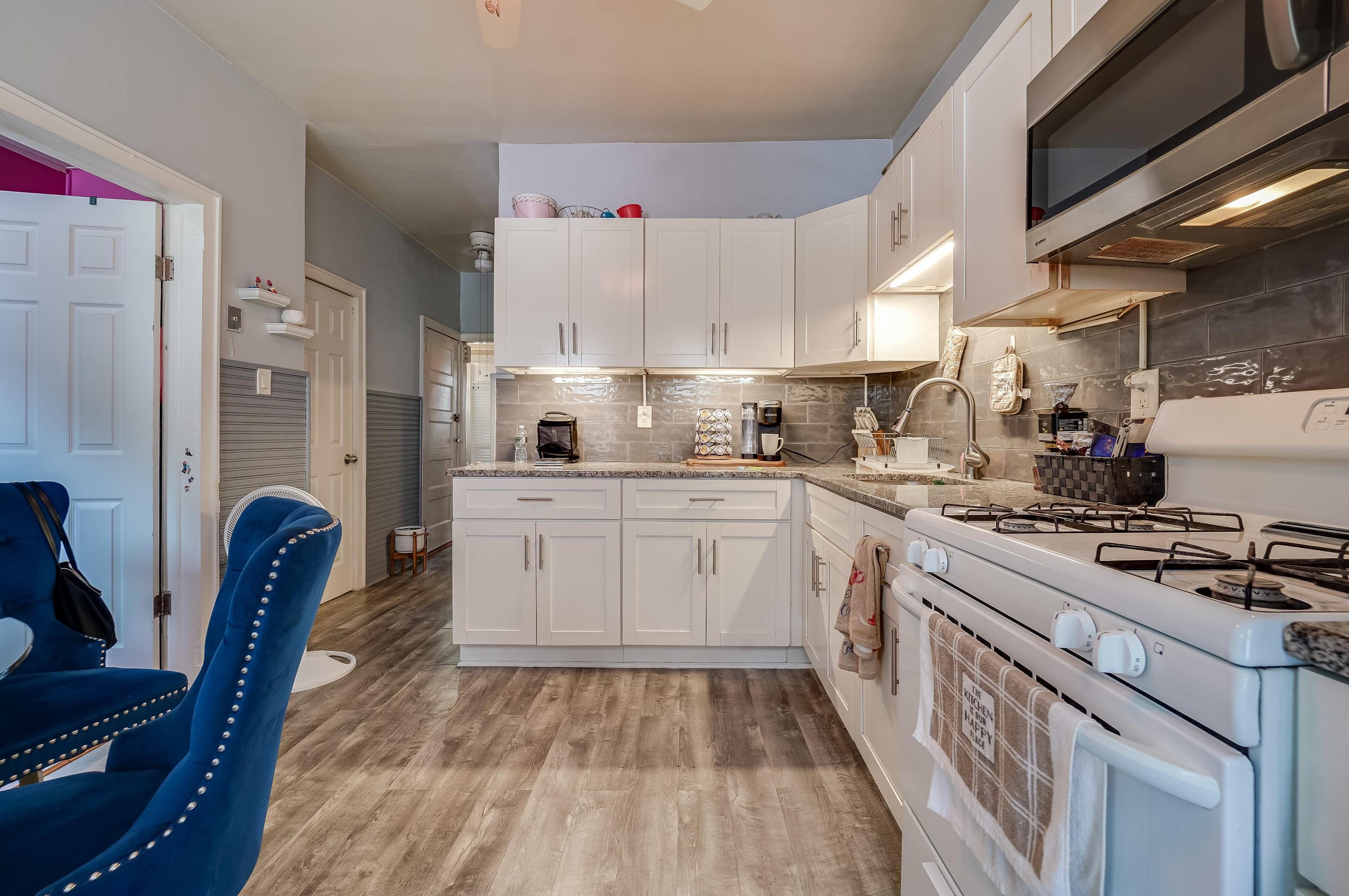 84 Winfield Ave, Jersey City, NJ 07305-3914