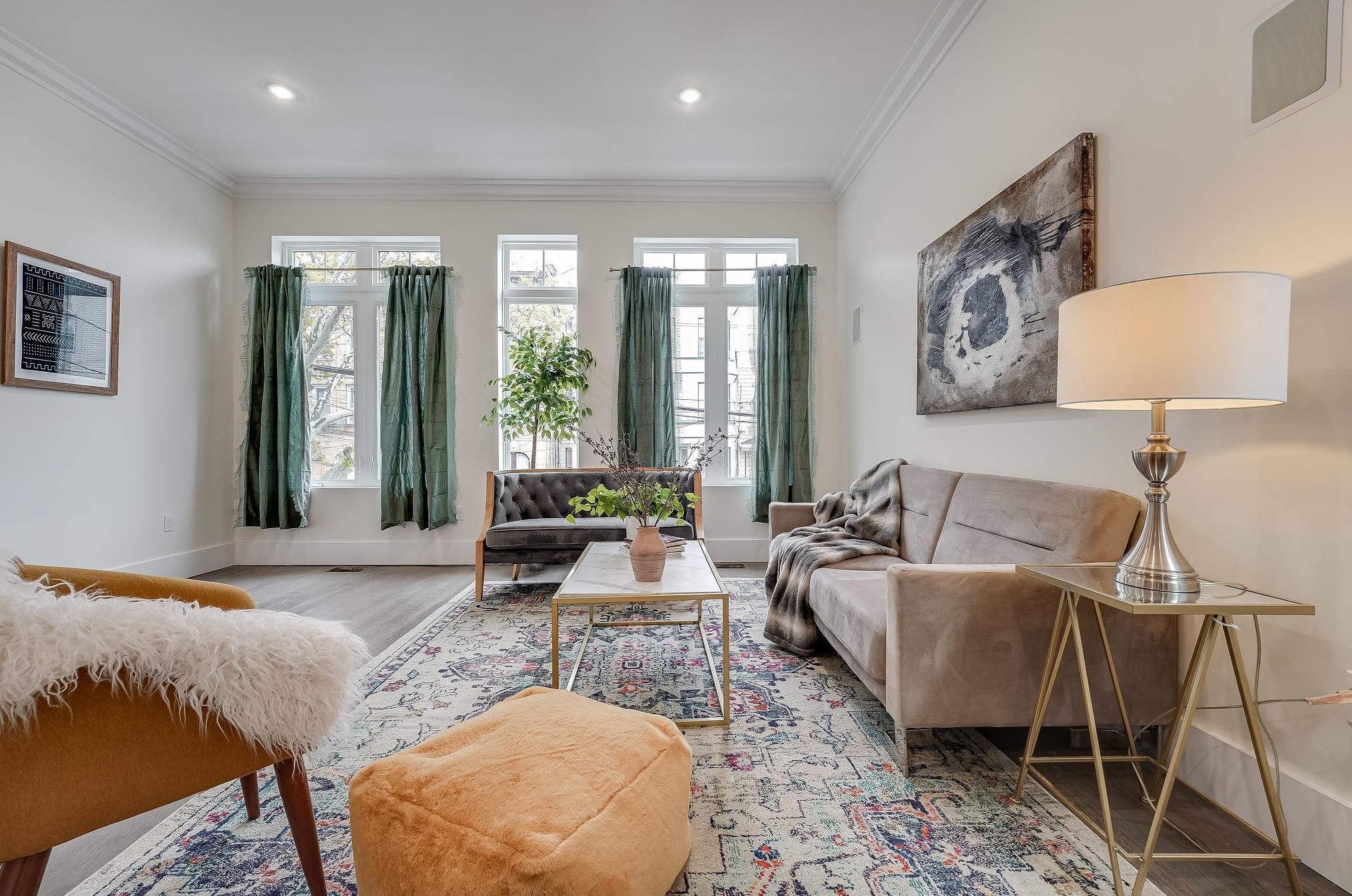 104 Lincoln St, Jersey City, NJ 07307-3636