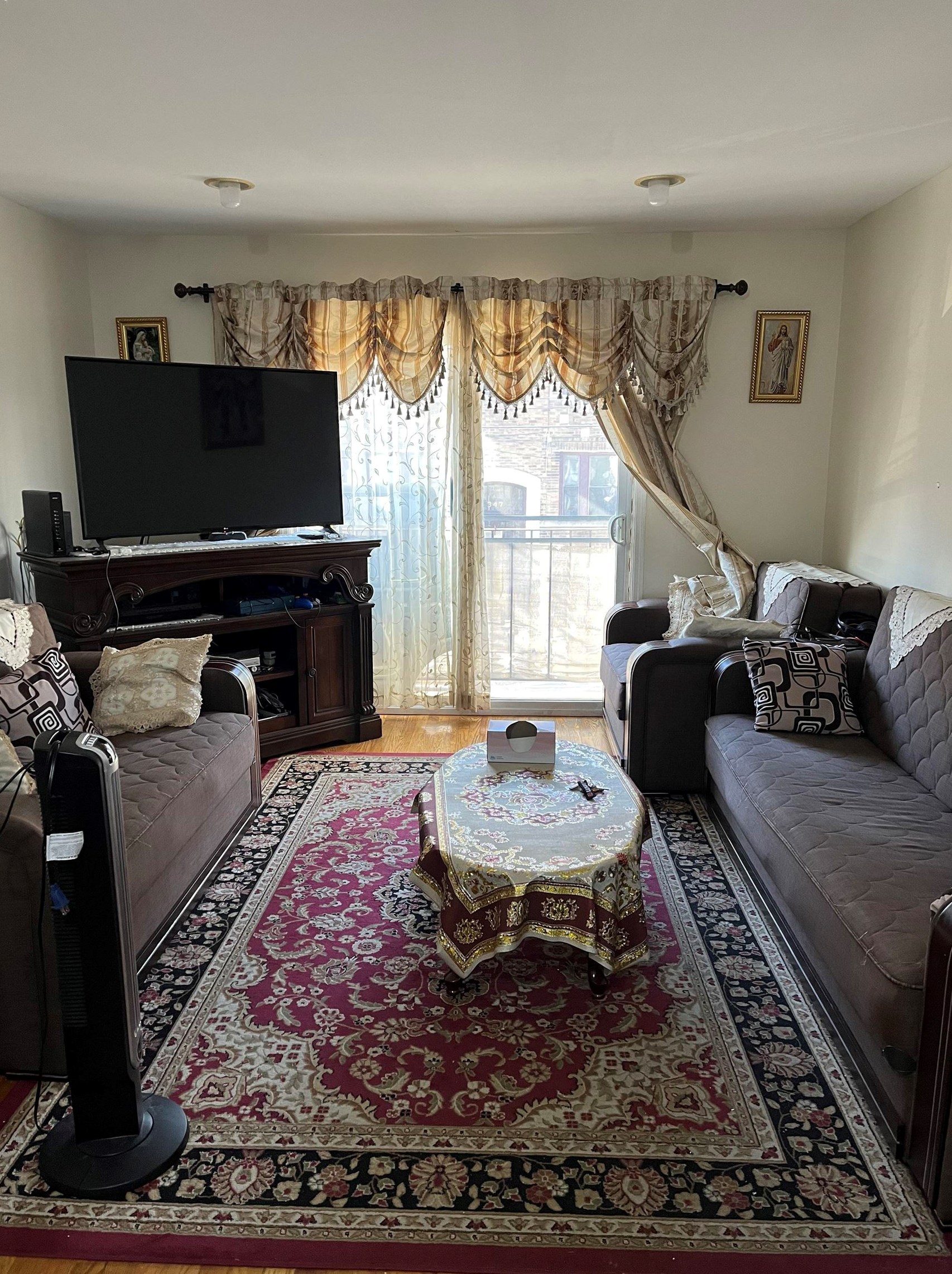 342 Forrest St, Jersey City, NJ 07304-4204