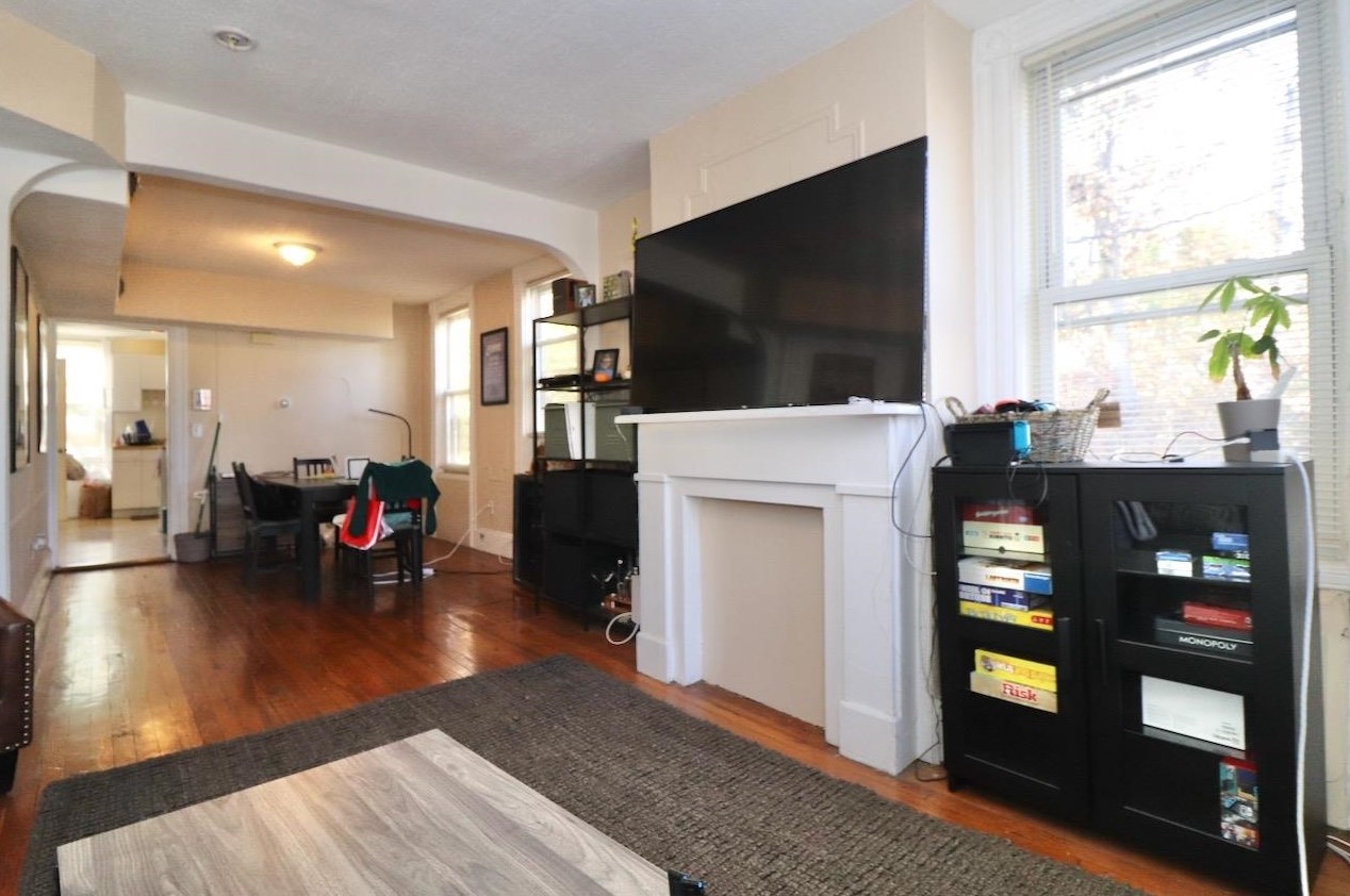 233 Brunswick St, Jersey City NJ  07302-1517 exterior