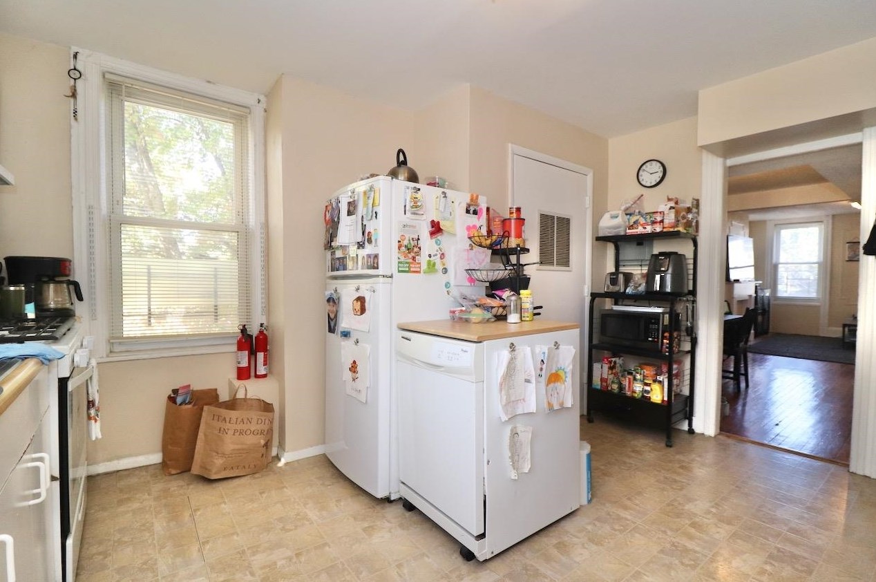 233 Brunswick St, Jersey City NJ  07302-1517 exterior