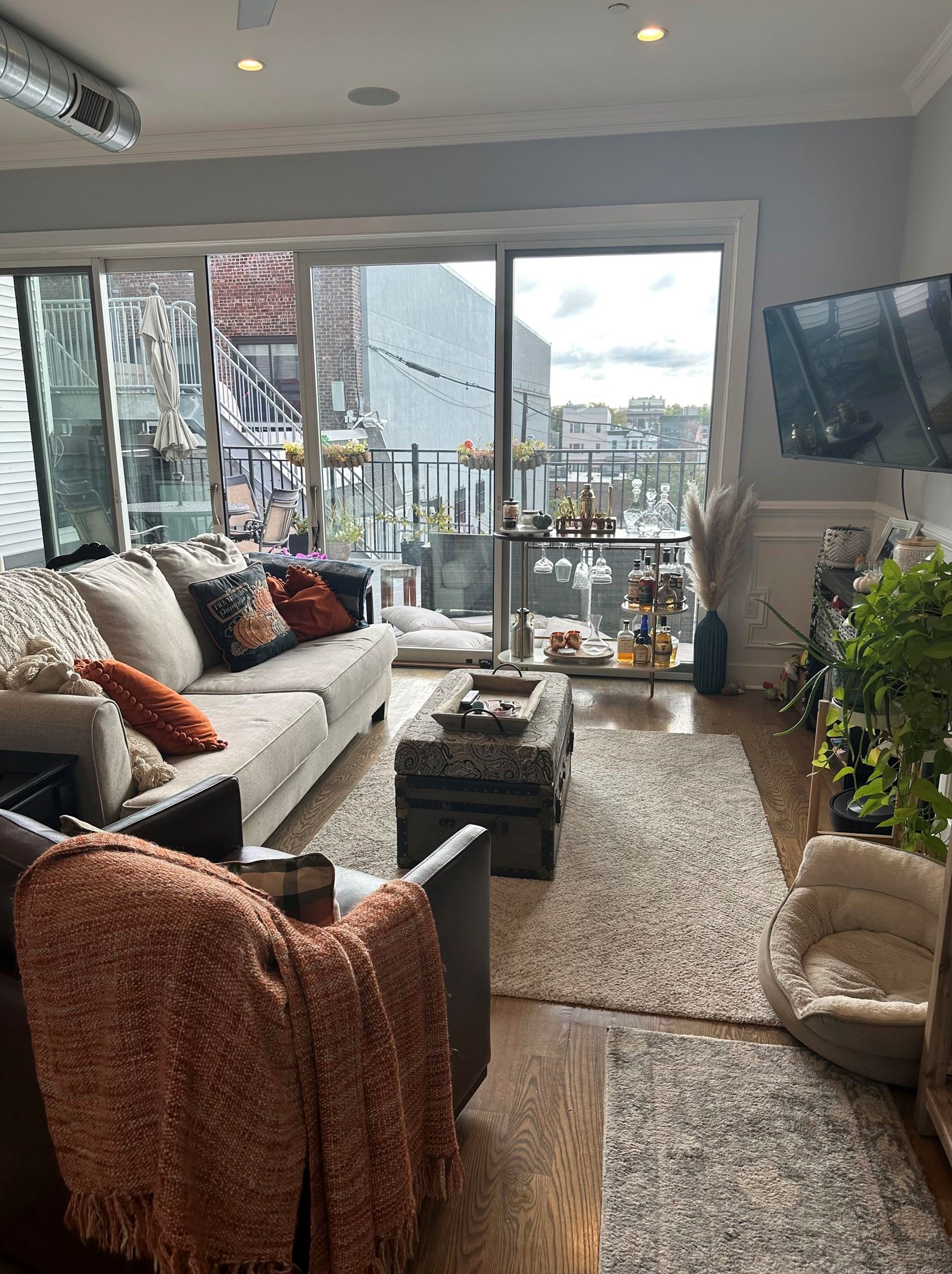 390 Central Ave #1, Jersey City, NJ 07307