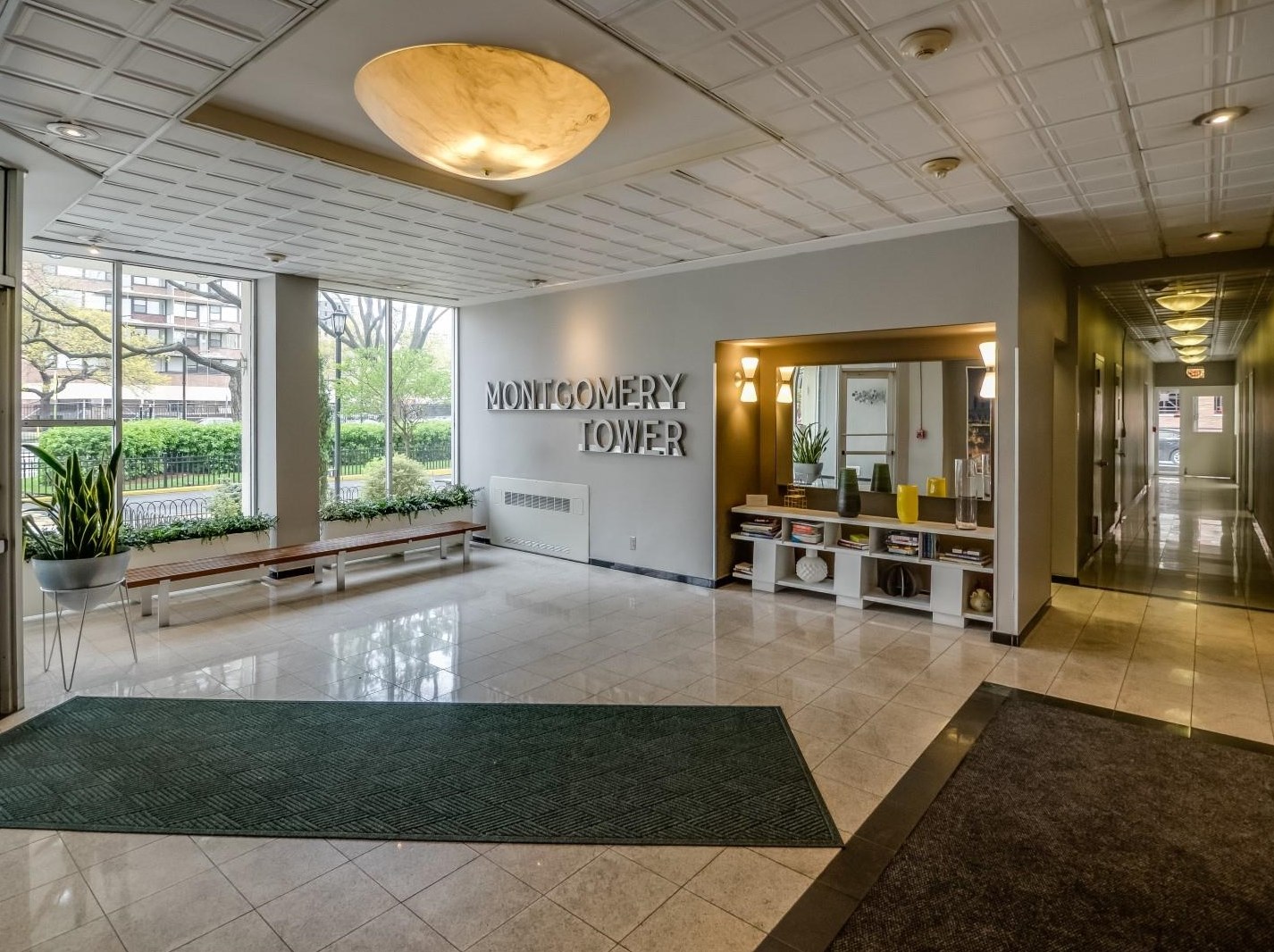 135 Montgomery St, Jersey City NJ 07302-3336 exterior