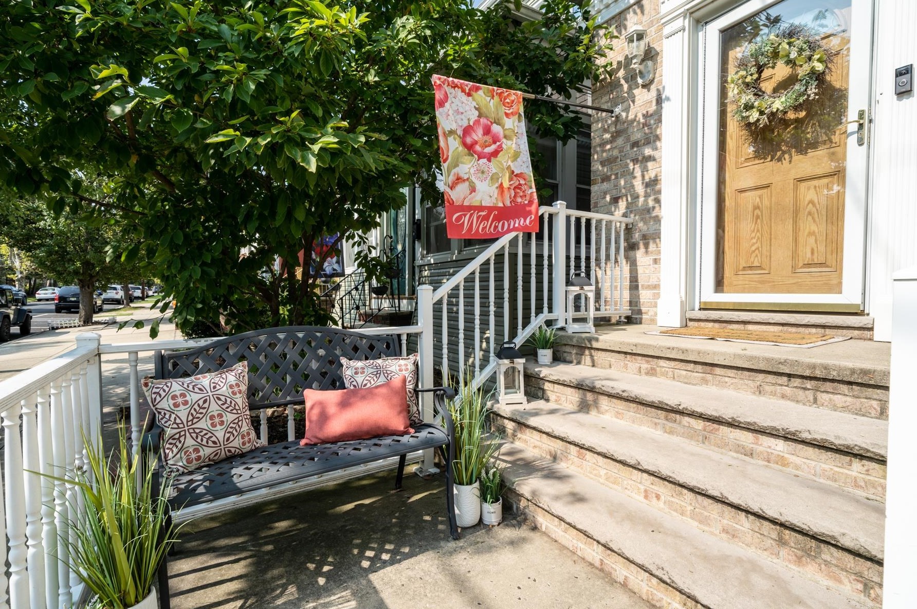 31-33 W 38th St, Bayonne, NJ 07002