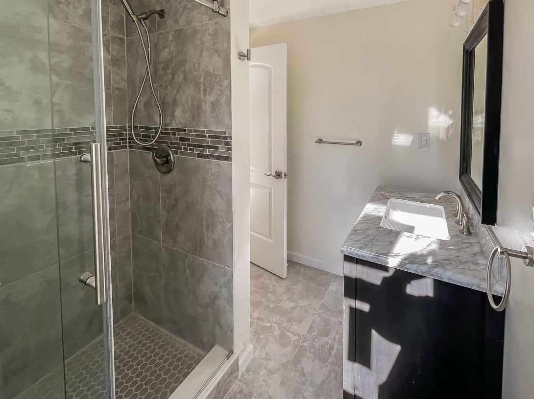 27 Beacon Ave #2, Jersey City, NJ 07307