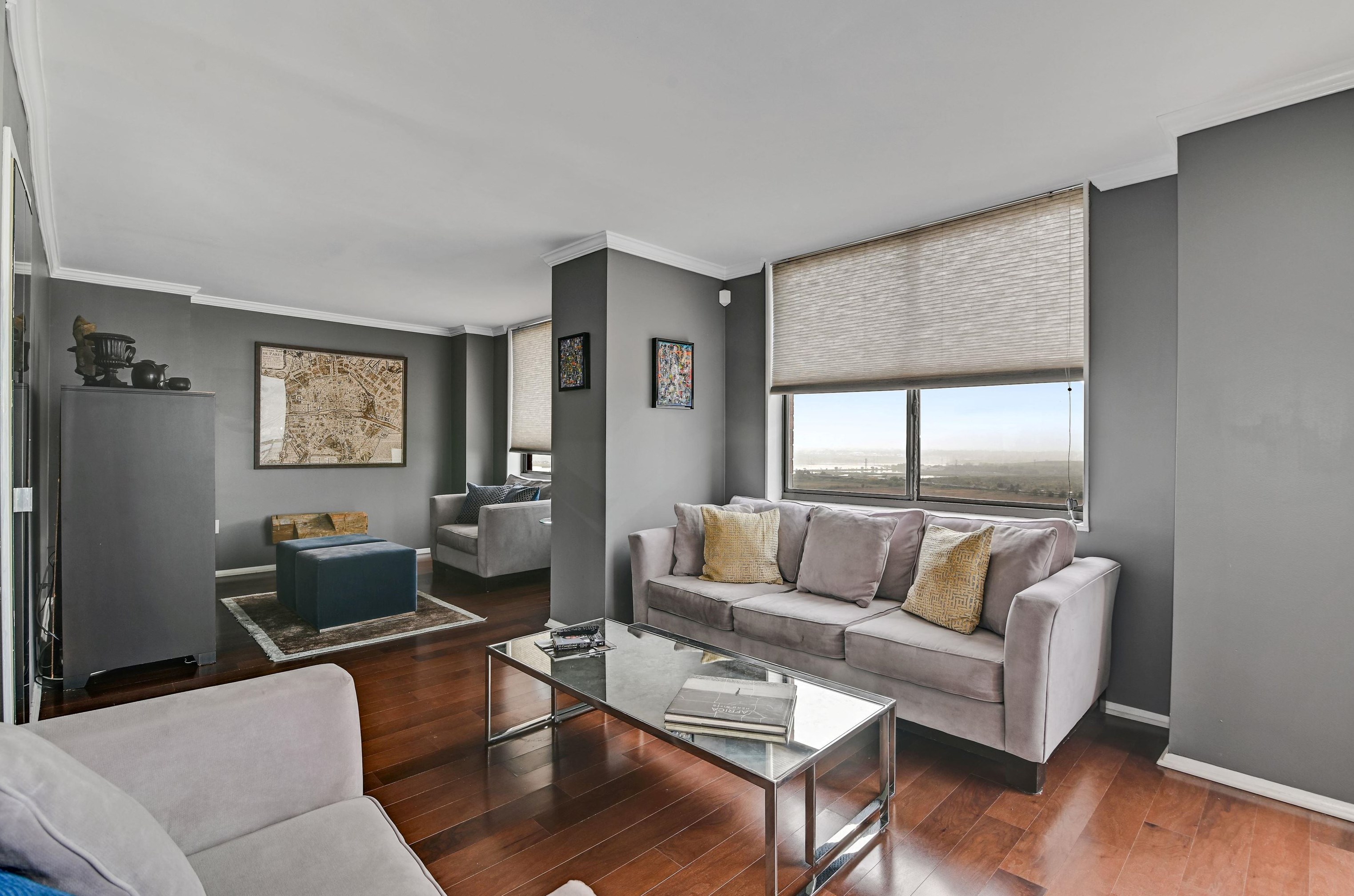 2538 Harmon Cove Tower, Secaucus NJ  07094-1761 exterior