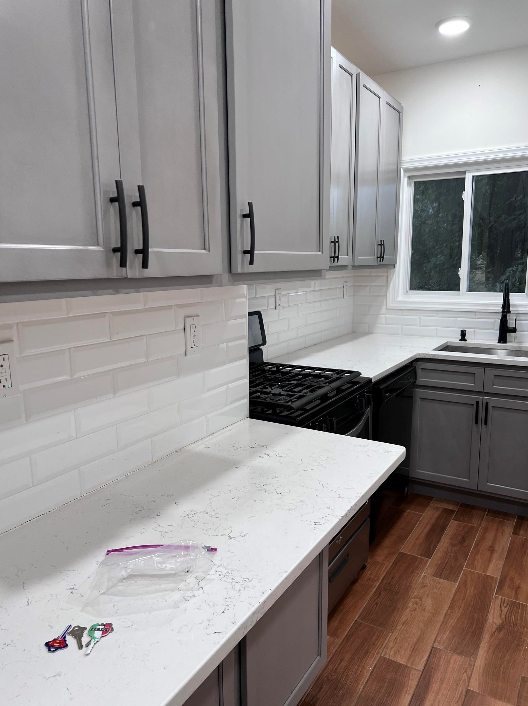 6 Cooper Pl #1, Union City, NJ 07086