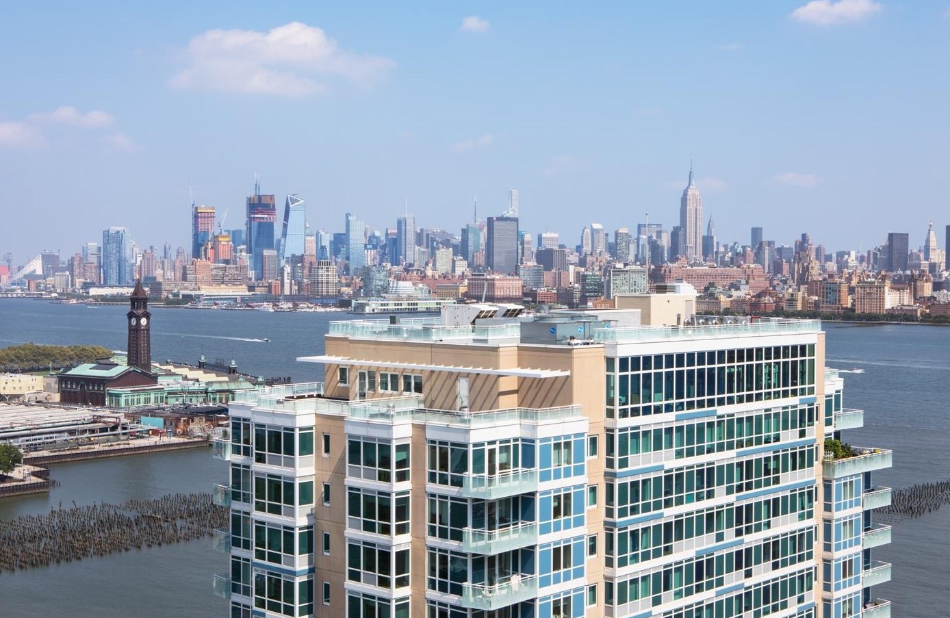 1 Shore Ln #2503, Jersey City, NJ 07310