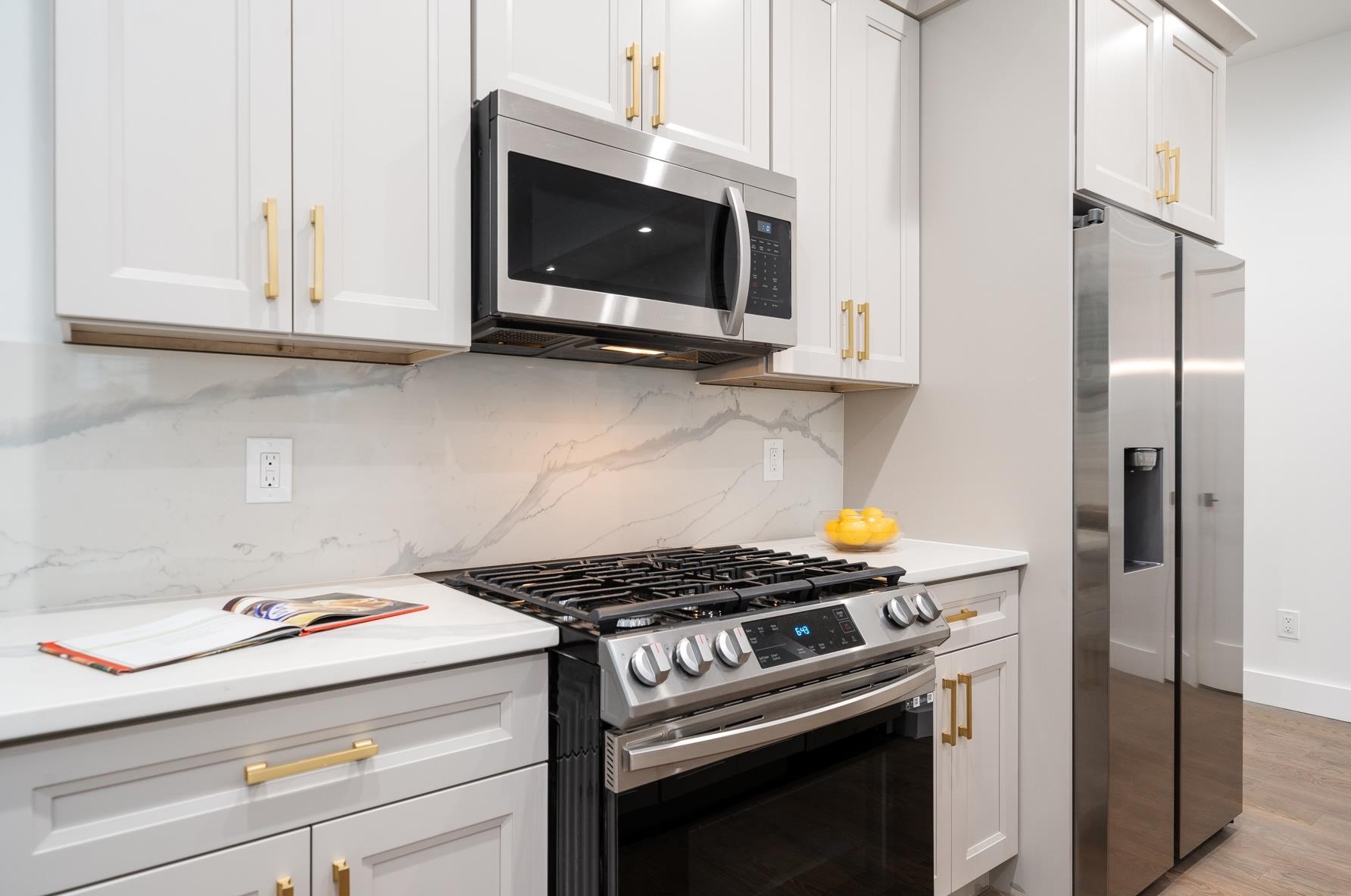 65 Charles St #1, Jersey City, NJ 07307