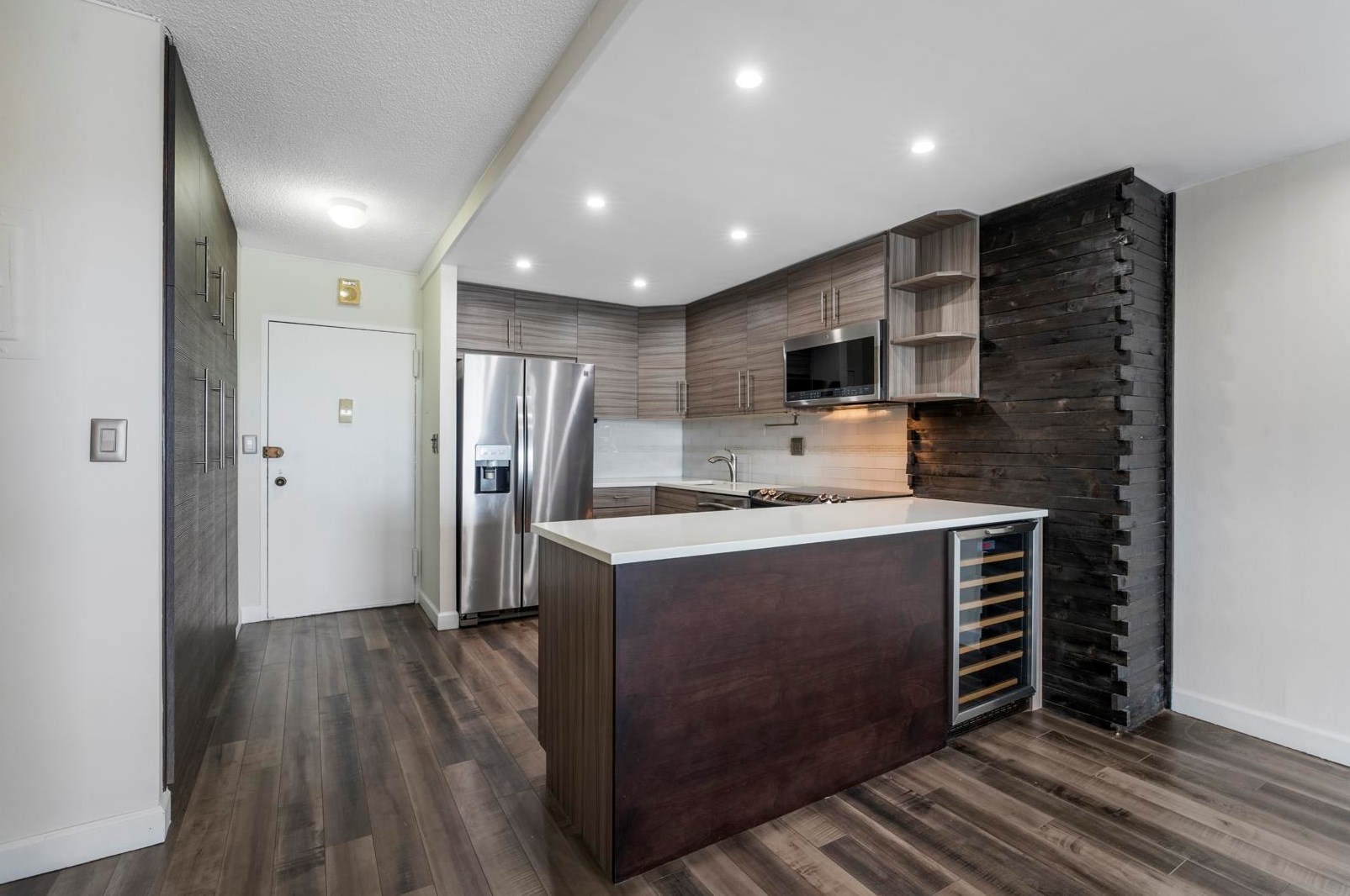 7855 Blvd E #9e, North Bergen, NJ 07047