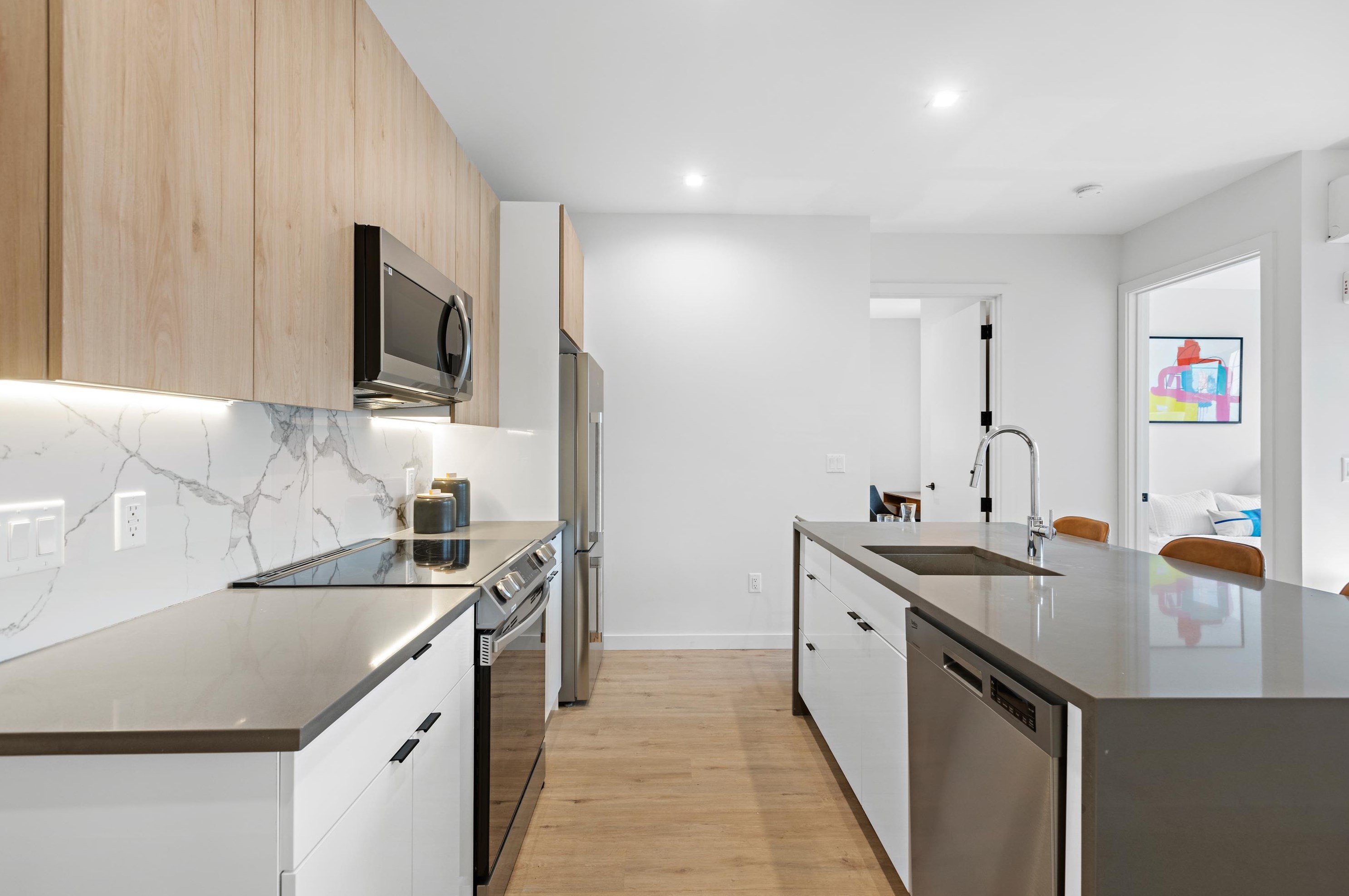 311 Pine St #204, Jersey City, NJ 07304