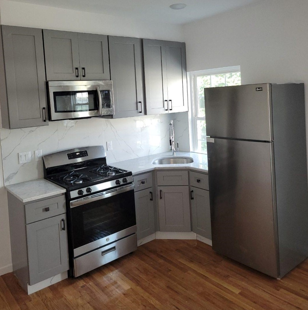 420 Wayne St #b, Jersey City, NJ 07302