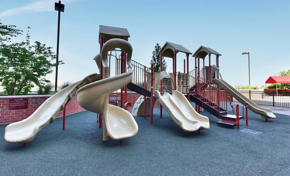 1408 Harmon Cove Tower, Secaucus NJ  07094-1701 exterior