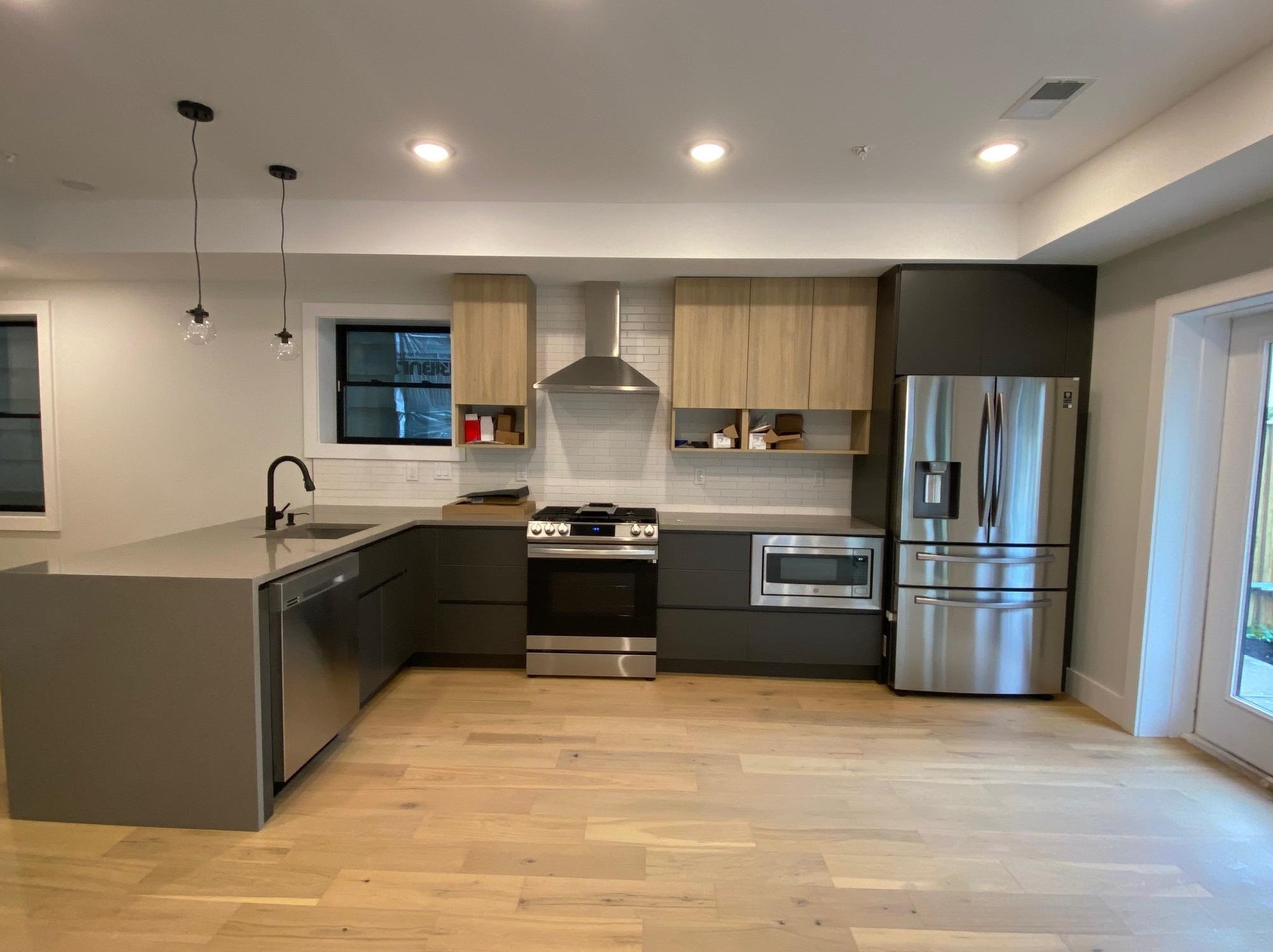41 Thorne St #a, Jersey City, NJ 07307