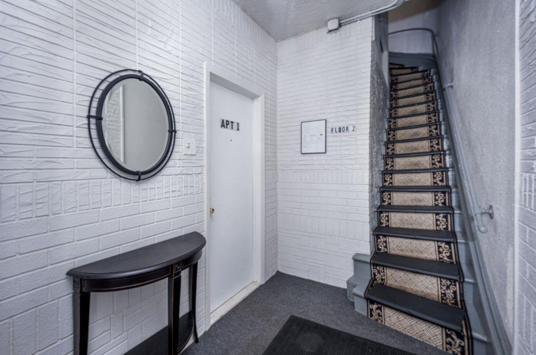 7 Magnolia Ave #3, Jersey City, NJ 07306